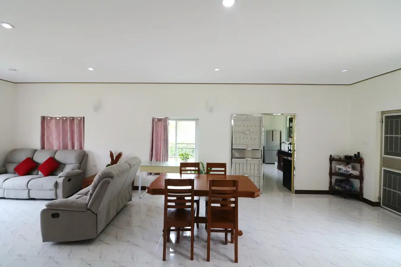 A 3 BRM, 3 BATH, 3 Toilet, 2 Level Home For Sale, Set on 1 Rai Prime Location, Ban Chan, Udon Thani, Thailand