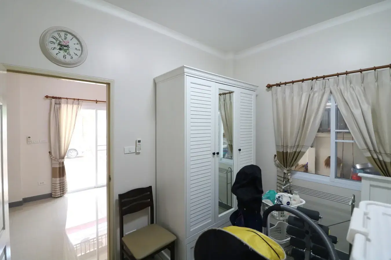 2 Homes Comprising 4 Bedrooms, 4 Bathrooms For Sale in Hin Khon, Lam Plai Mat, Buriram, Thailand