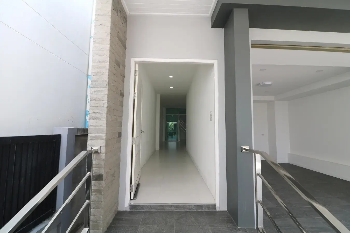 A 4 Bedroom, 4 Bathroom, 2 Level Home For Sale In Chum Phae, Khon Kaen, Thailand