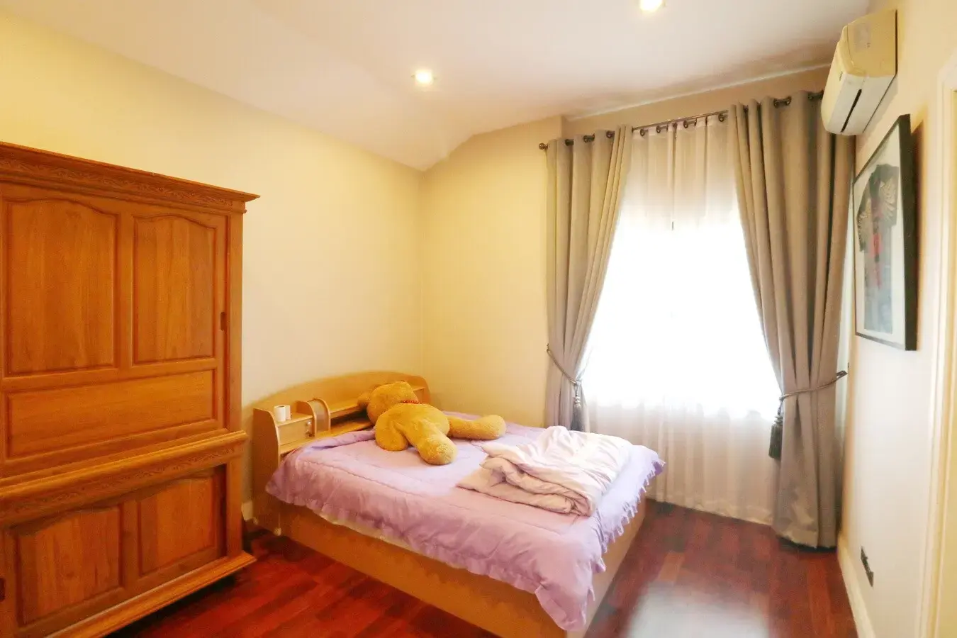 3 BRM, 3 BATH, 2-Level Home For Sale In The Elite Estate Of Le Cellini, Udon Thani, Thailand