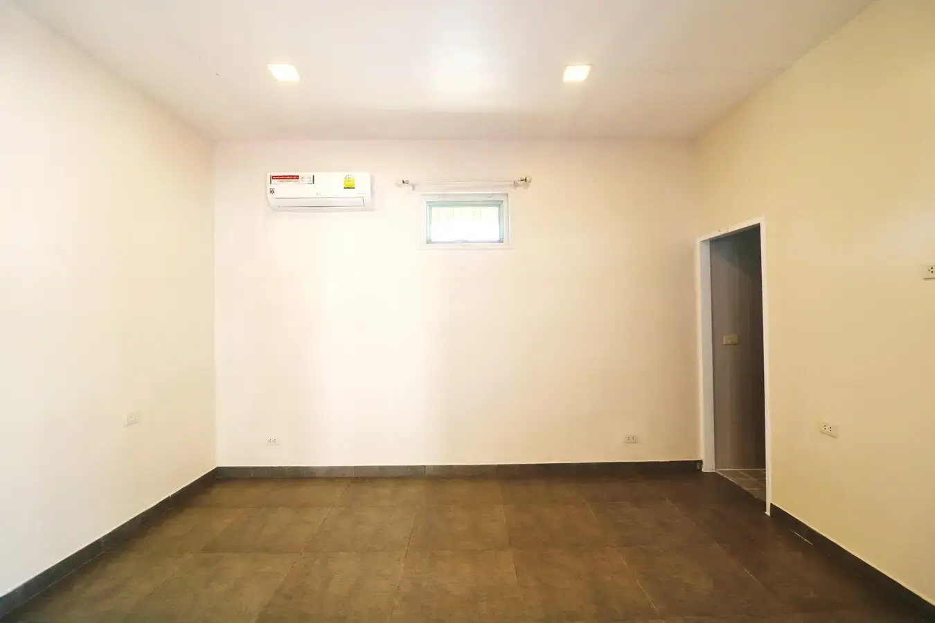 Serene 4 Bedroom, 5 Bathroom, Home For Sale In Udon Thani, Thailand