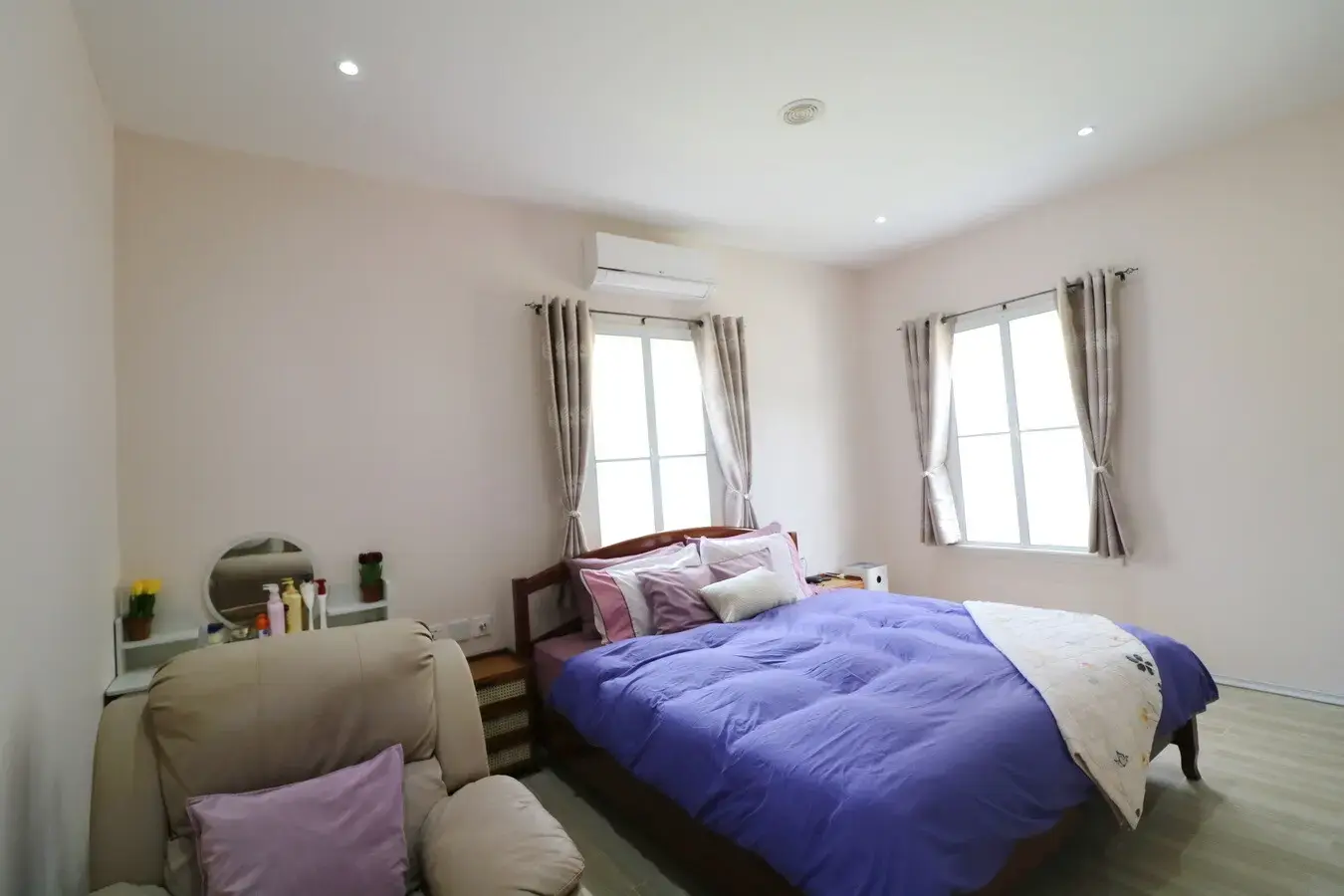 ‘Off-Grid’ Modern 3 Bedroom, 2 Bath, 4 Toilet Home For Sale In Renu Nakhon, Nakhon Phanom Province, Thailand.