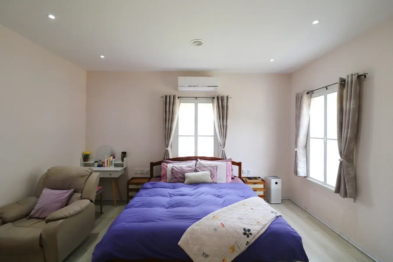 ‘Off-Grid’ Modern 3 Bedroom, 2 Bath, 4 Toilet Home For Sale In Renu Nakhon, Nakhon Phanom Province, Thailand.