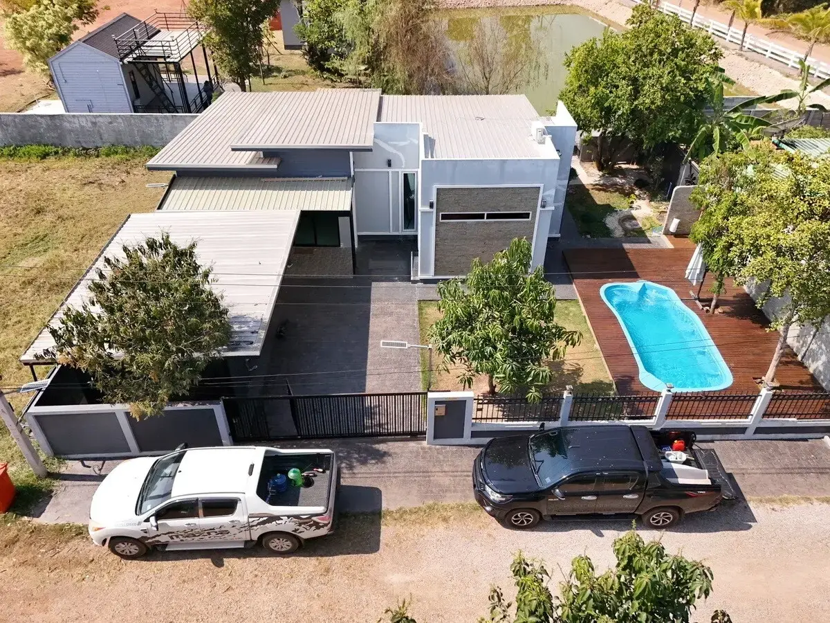 For Sale: A Lovely Home 3 Bedroom, 3 Bathroom, With Swimming Pool In Sam Phrao, Udon Thani, Thailand