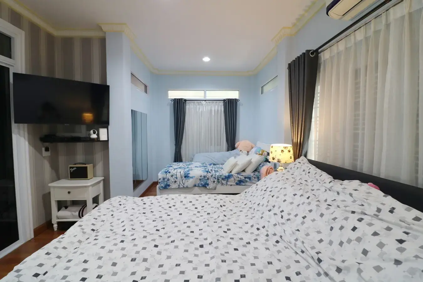 An Outstanding 4 Bedroom, 4 Bathroom, 2 Level Home For Sale In Mak Khaeng, Udon Thani, Thailand.