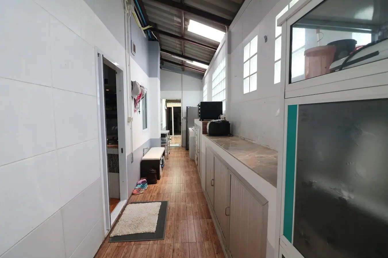 An Outstanding 4 Bedroom, 4 Bathroom, 2 Level Home For Sale In Mak Khaeng, Udon Thani, Thailand.