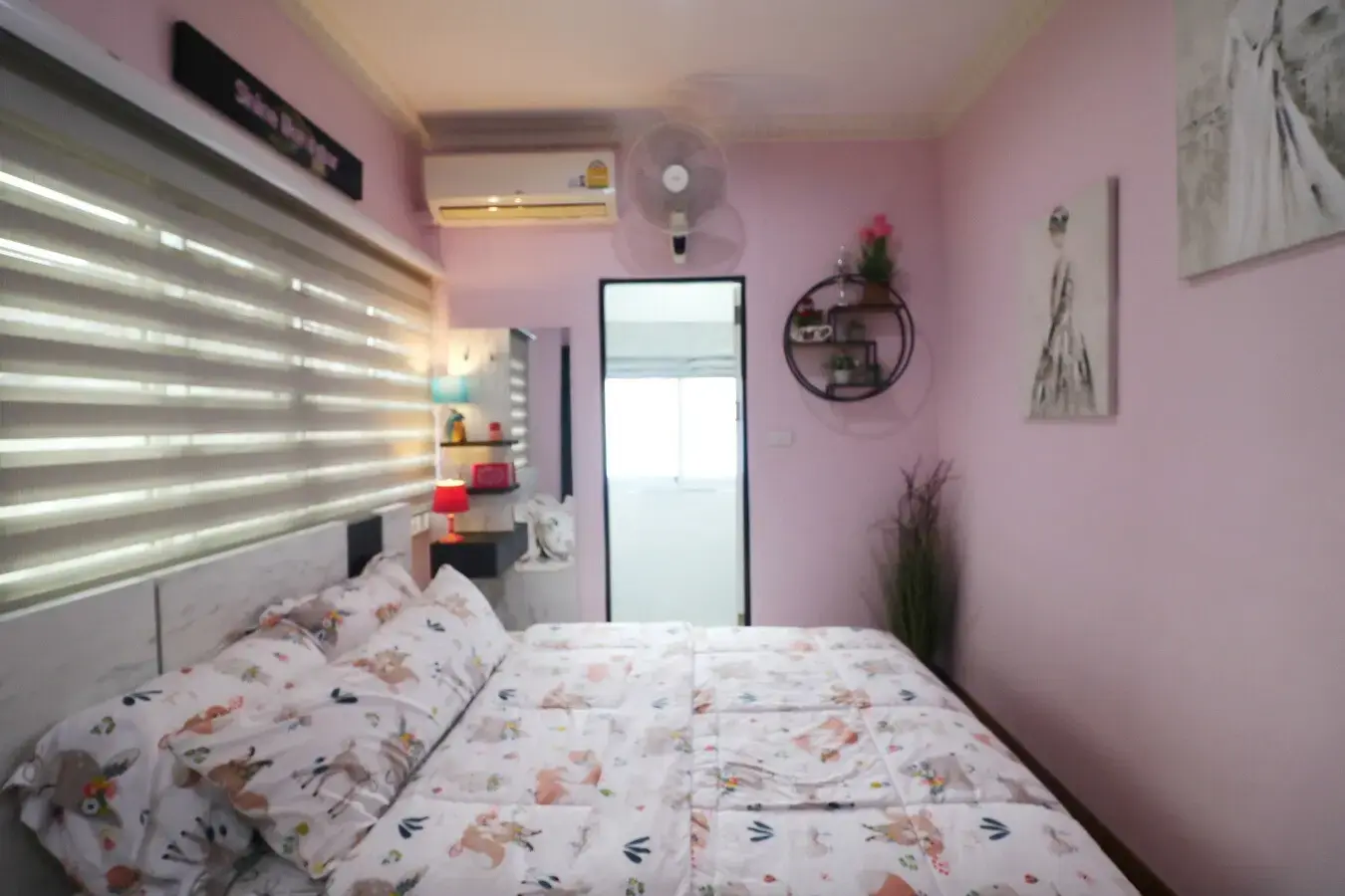 An Outstanding 4 Bedroom, 4 Bathroom, 2 Level Home For Sale In Mak Khaeng, Udon Thani, Thailand.