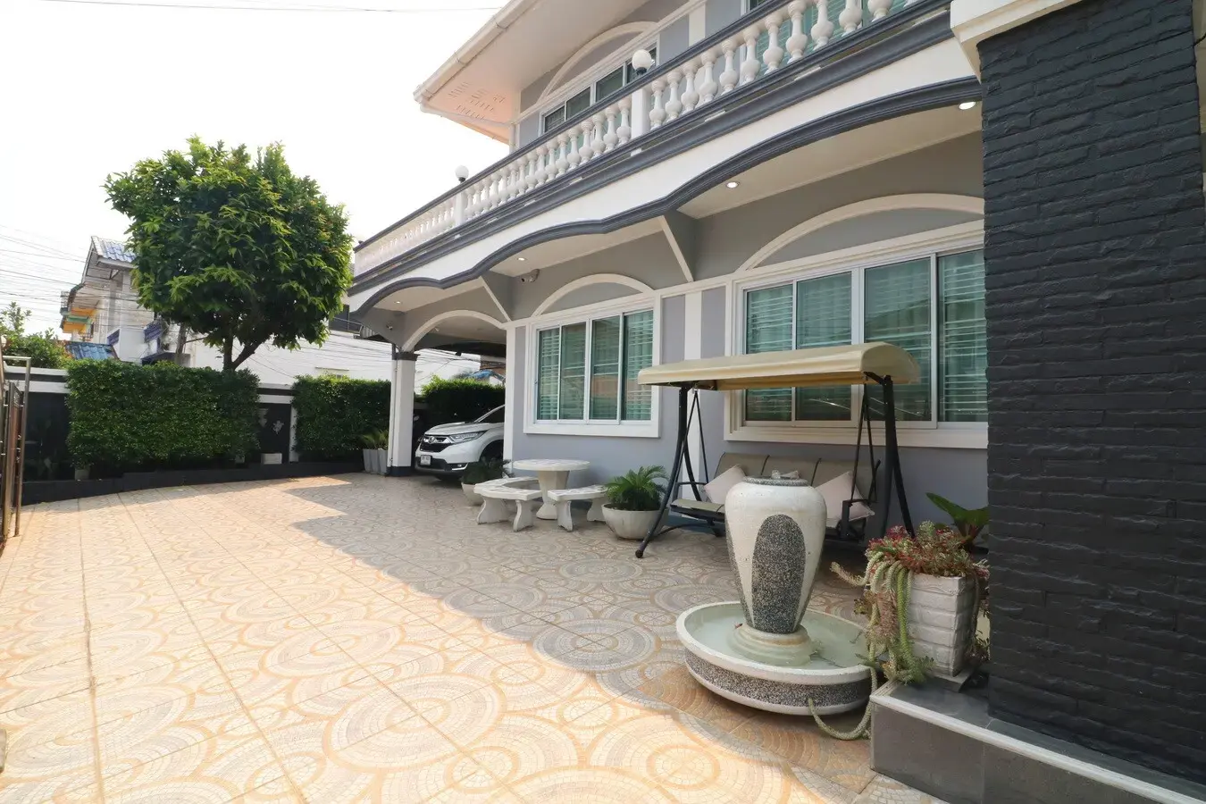 An Outstanding 4 Bedroom, 4 Bathroom, 2 Level Home For Sale In Mak Khaeng, Udon Thani, Thailand.