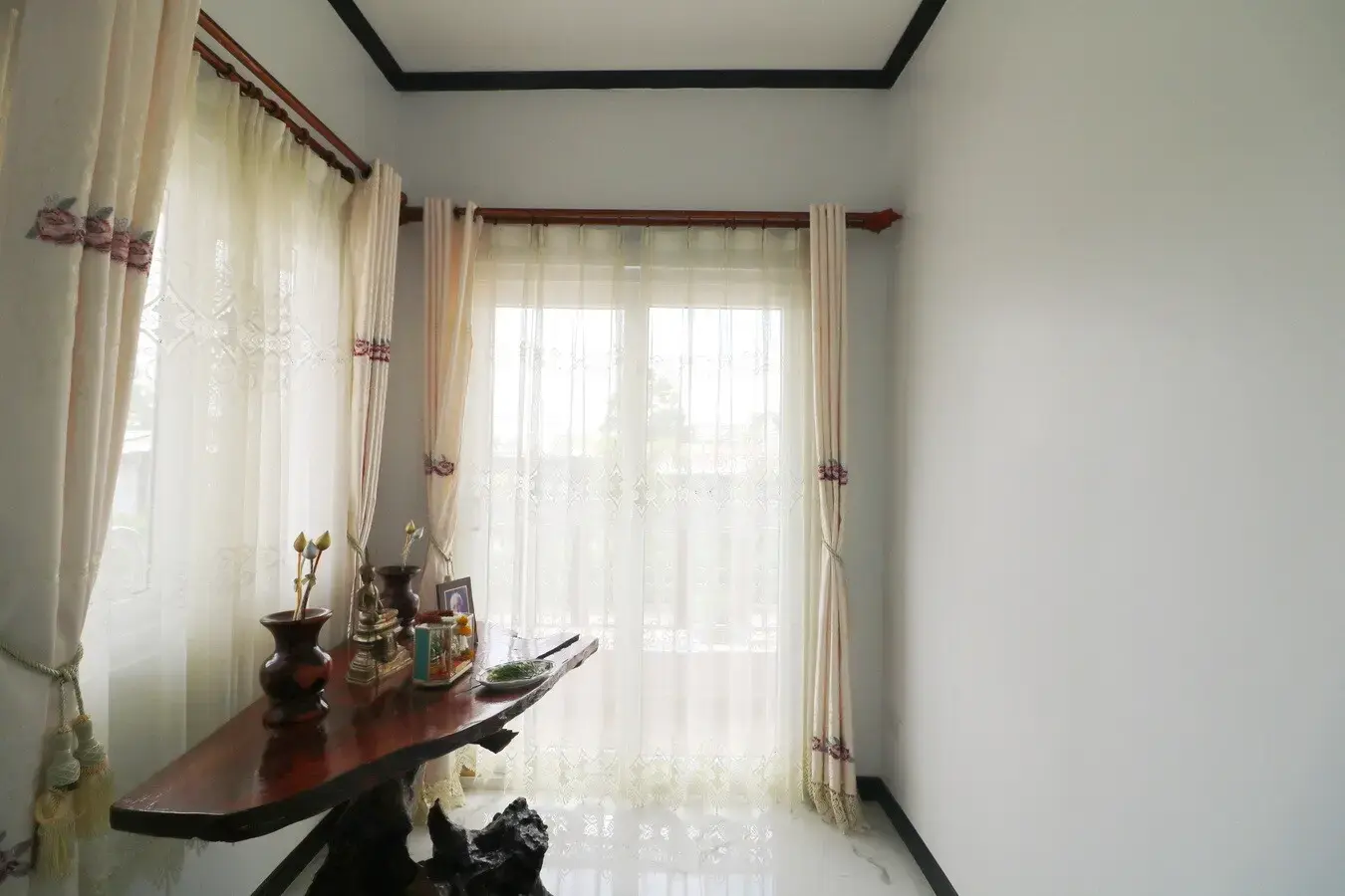 Stylish 2 Homes For Sale On 2 Blocks With Views Of Sintara Lake, Udon Thani, Thailand