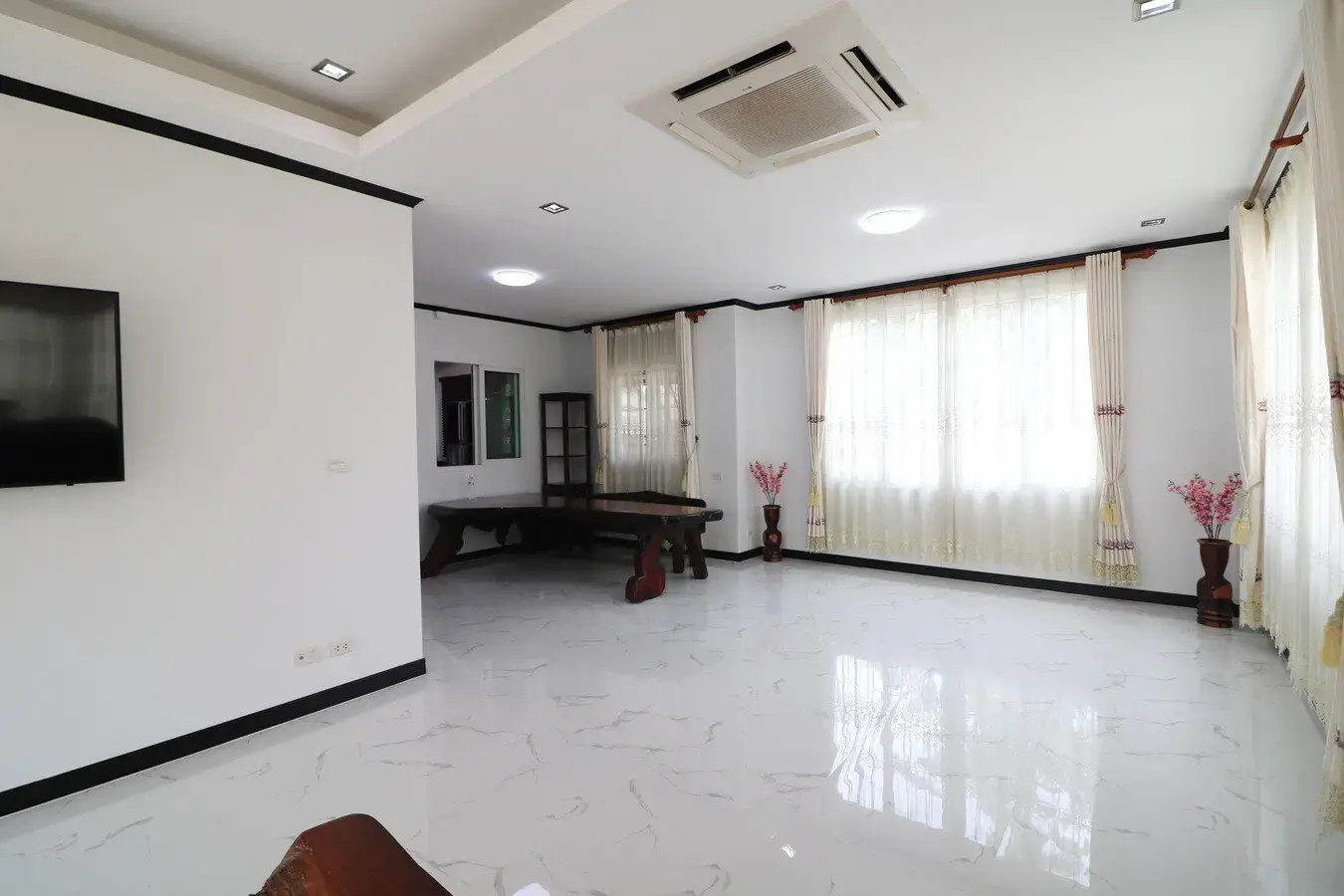 Stylish 2 Homes For Sale On 2 Blocks With Views Of Sintara Lake, Udon Thani, Thailand