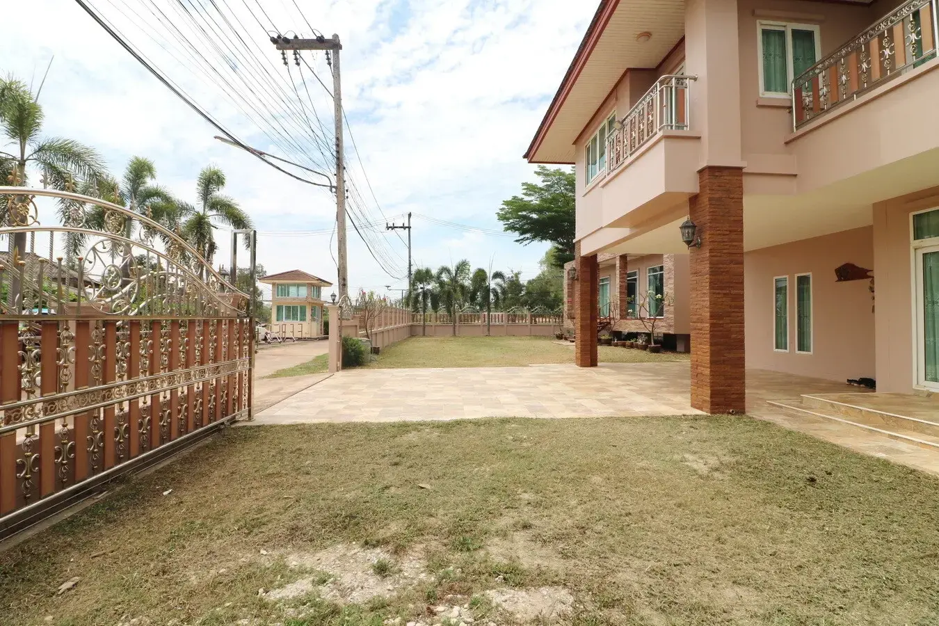 Stylish 2 Homes For Sale On 2 Blocks With Views Of Sintara Lake, Udon Thani, Thailand