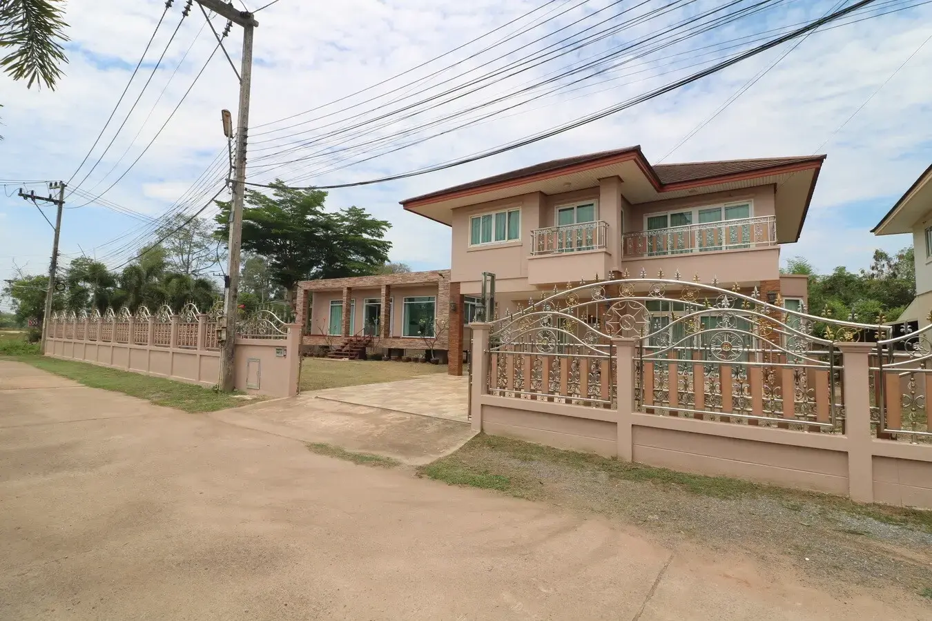 Stylish 2 Homes For Sale On 2 Blocks With Views Of Sintara Lake, Udon Thani, Thailand