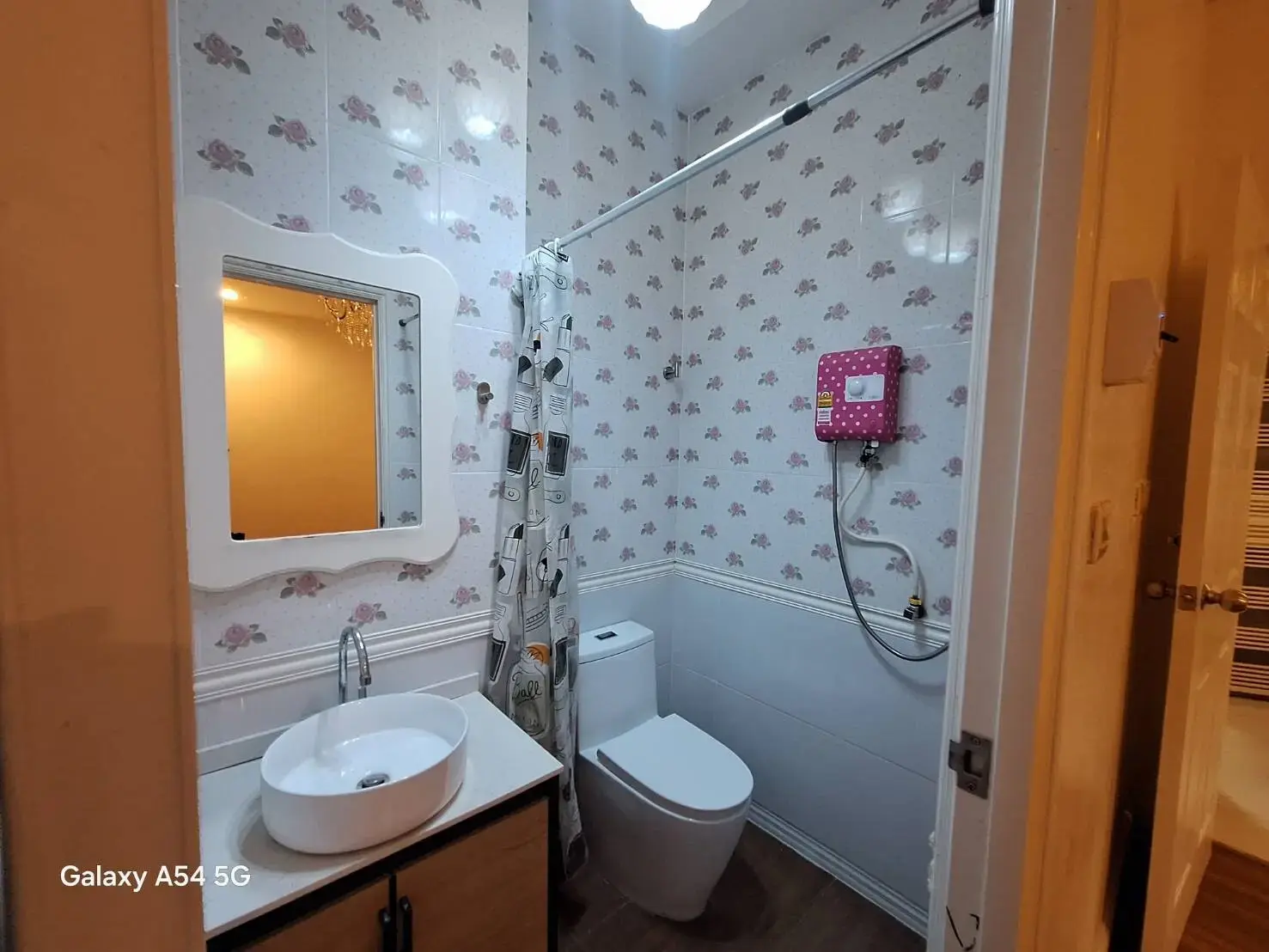 3 Bedroom 2 Bathroom House For Sale Mak Khaeng, Udon Thani, Thailand.