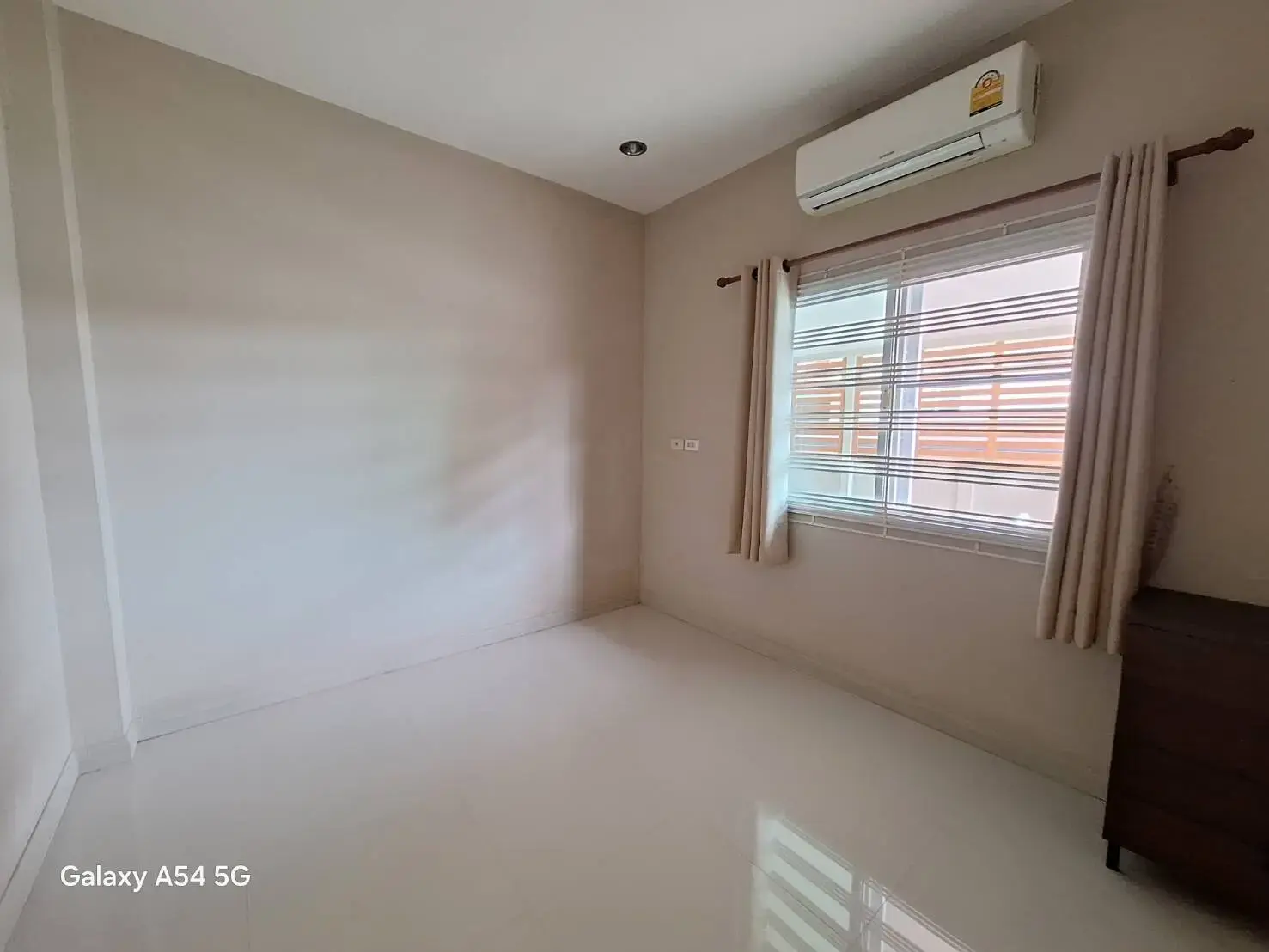 3 Bedroom 2 Bathroom House For Sale Mak Khaeng, Udon Thani, Thailand.