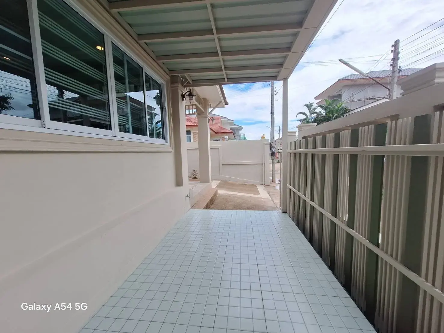 3 Bedroom 2 Bathroom House For Sale Mak Khaeng, Udon Thani, Thailand.