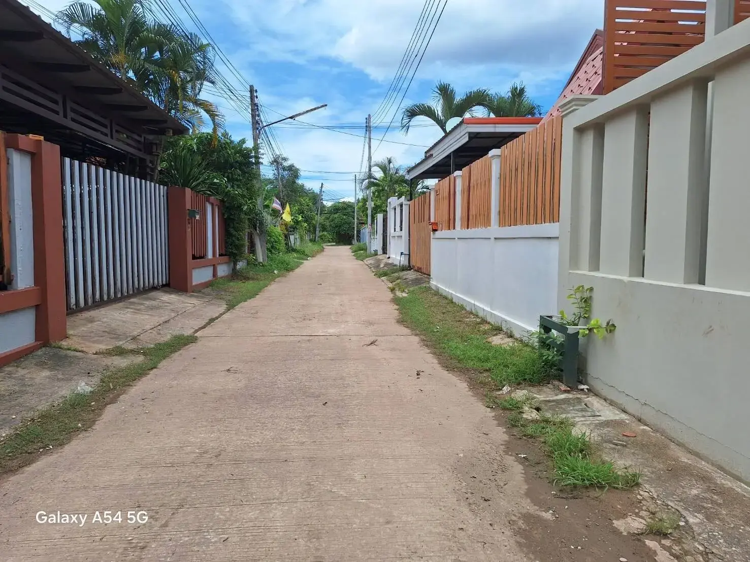 3 Bedroom 2 Bathroom House For Sale Mak Khaeng, Udon Thani, Thailand.