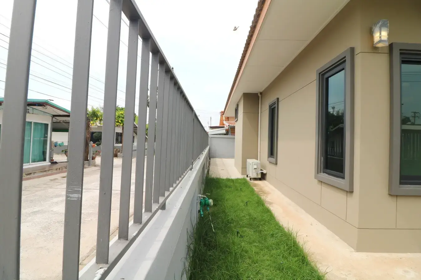 A Desirable 3 Bed, 2 Bath, Corner Block Home For Sale In The City Of Nong Bua Lam Phu, Thailand