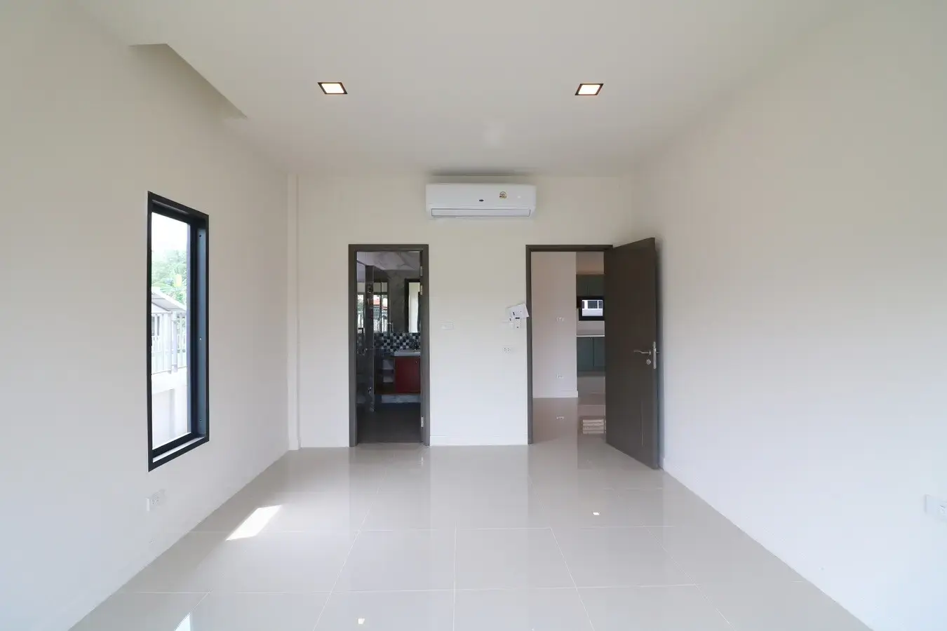 A Desirable 3 Bed, 2 Bath, Corner Block Home For Sale In The City Of Nong Bua Lam Phu, Thailand