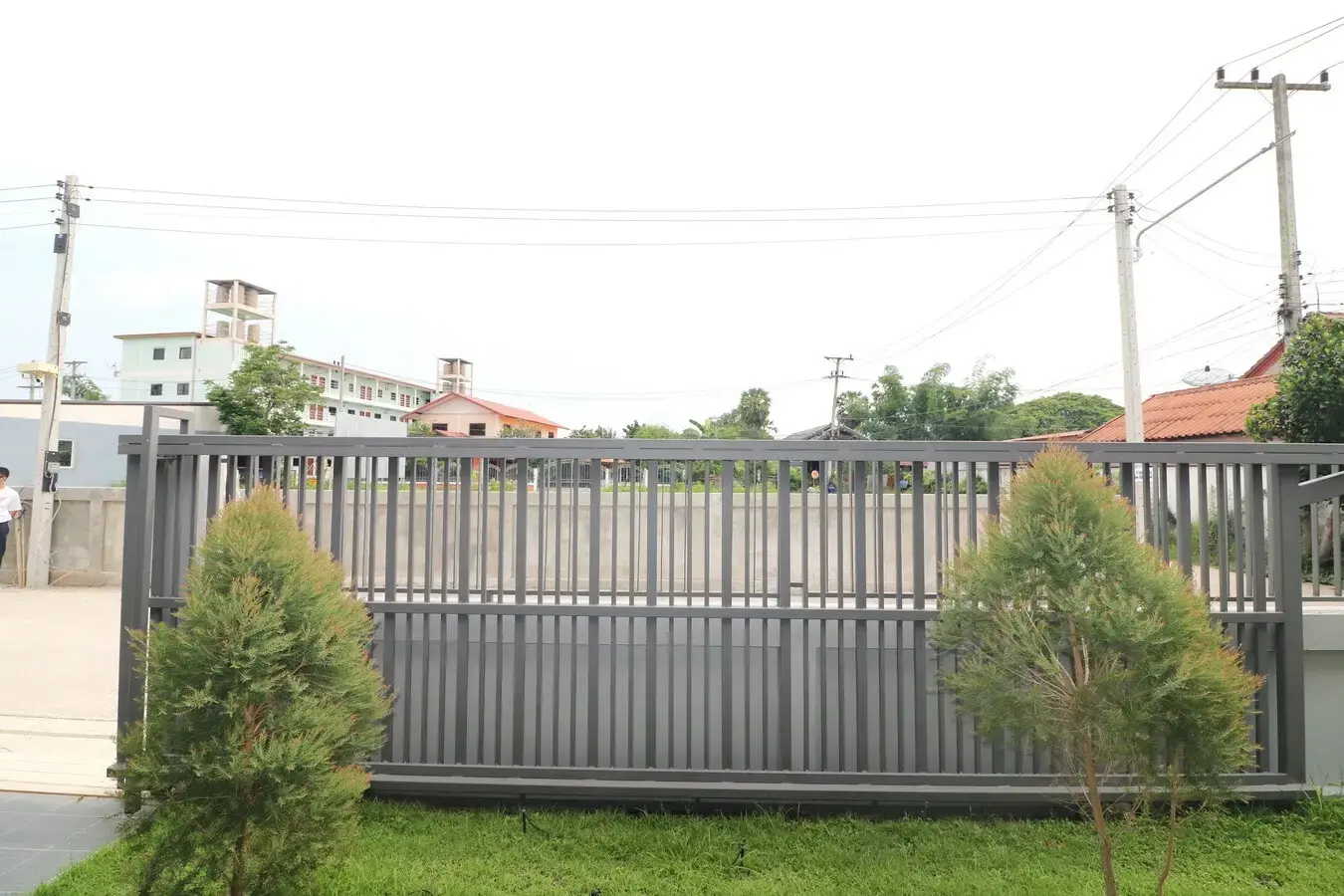 A Desirable 3 Bed, 2 Bath, Corner Block Home For Sale In The City Of Nong Bua Lam Phu, Thailand