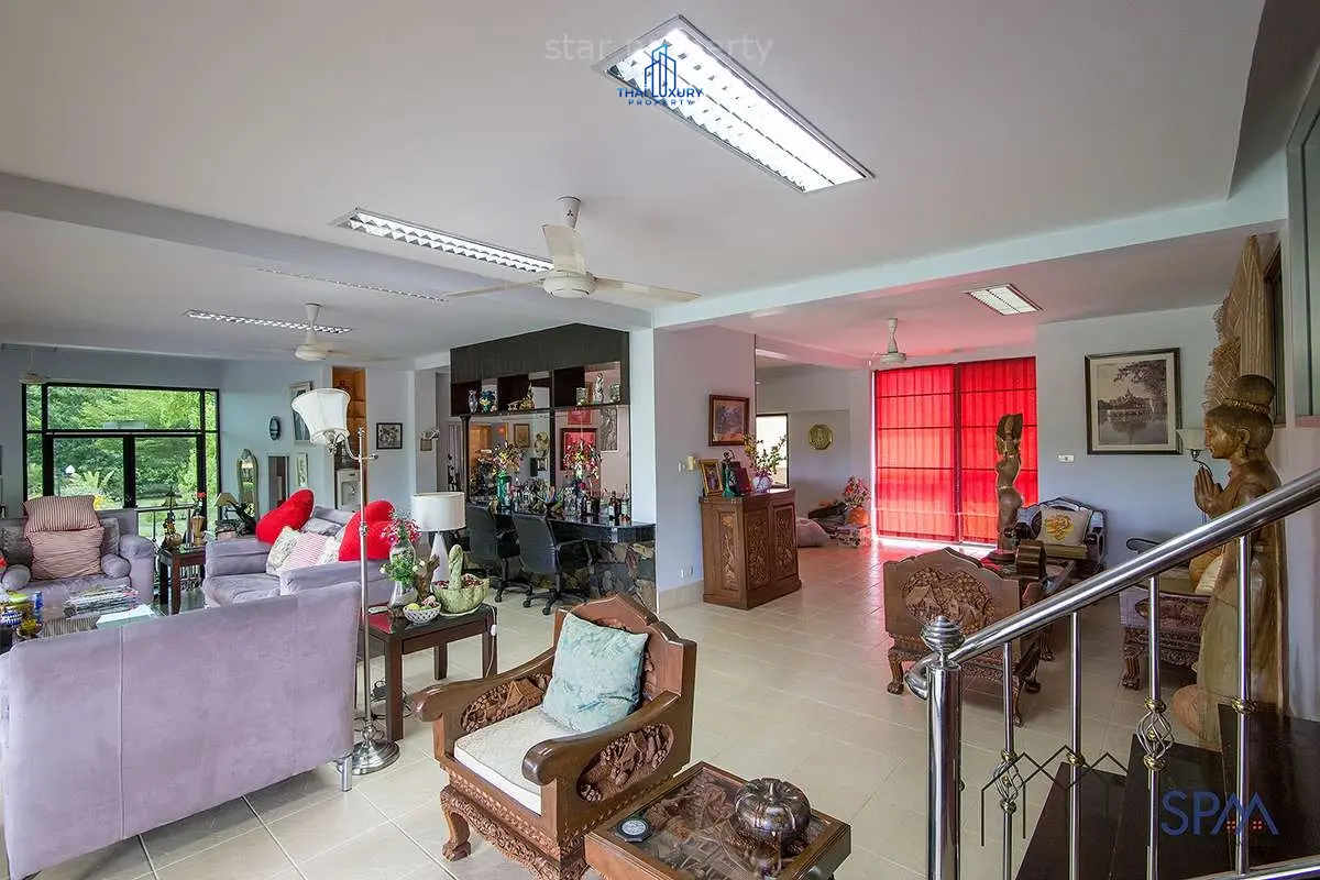 Spacious Single-Story Villa with Lush Views and Open Living in Cha-Am