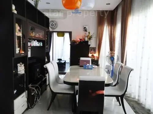 Spacious 5-Bedroom Villa with Private Pool in Quiet Hin Lek Fai