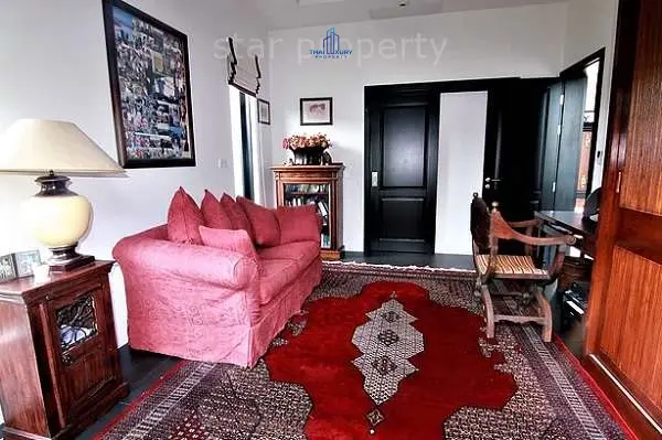 Modern Single-Story Home with Large Pool in Hin Lek Fai, Hua Hin