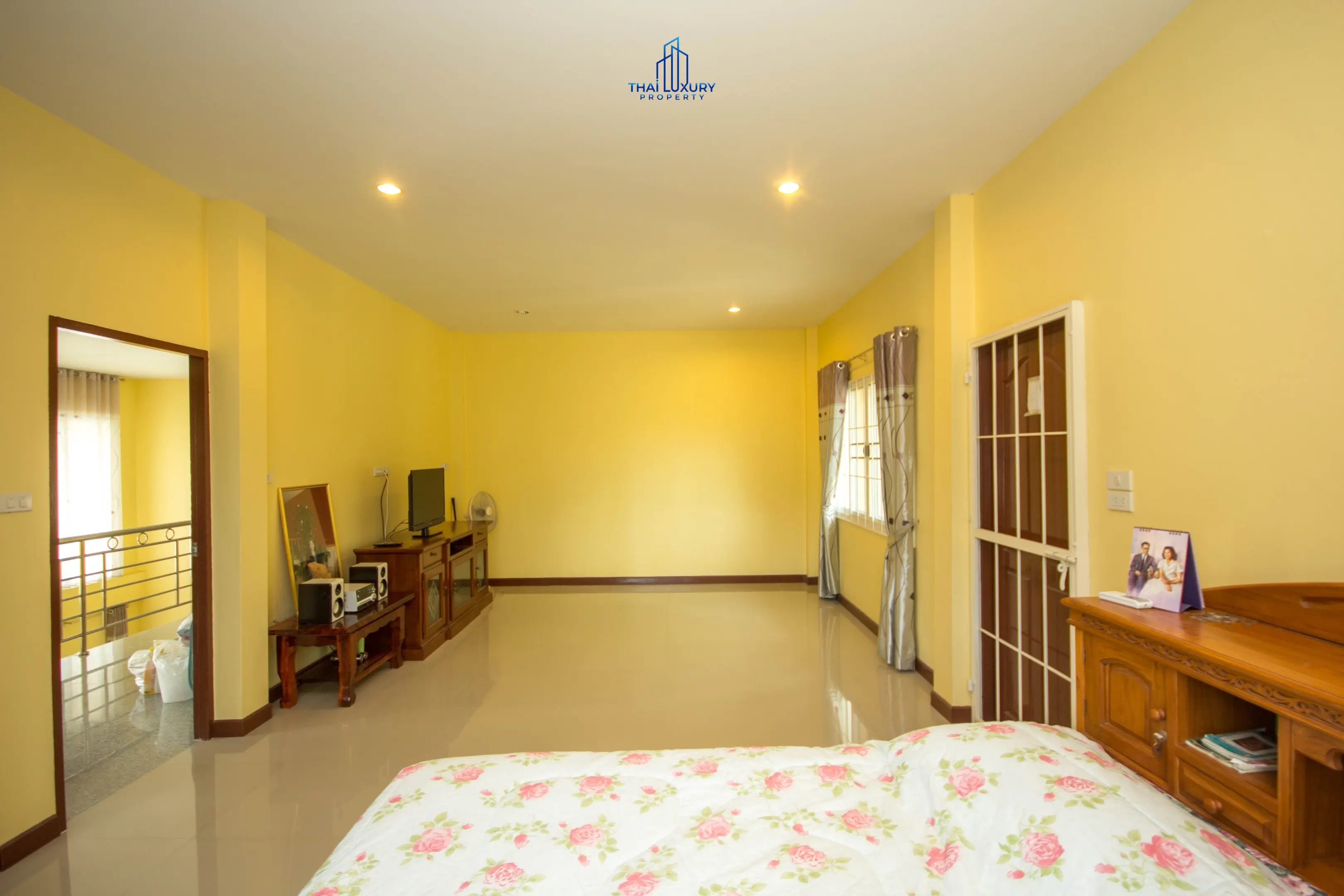 บ้าน 6 ห้องนอนกว้างขวางพร้อมสระว่ายน้ำและวิวธรรมชาติในหัวหิน
