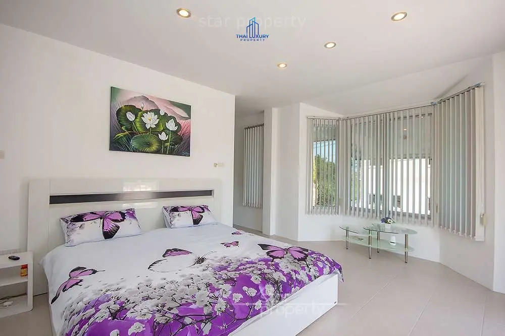 บ้าน 5 ห้องนอนกว้างขวางพร้อมความสะดวกสบายสมัยใหม่ในหัวหิน