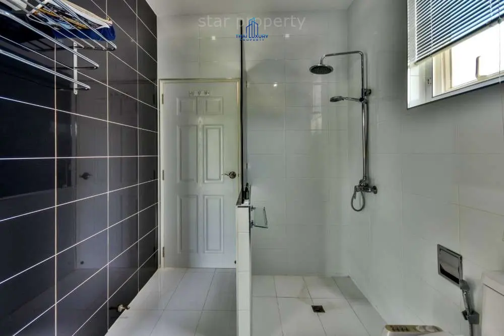 Spacious 4-Bedroom Villa with Balcony Views in Hin Lek Fai, Hua Hin