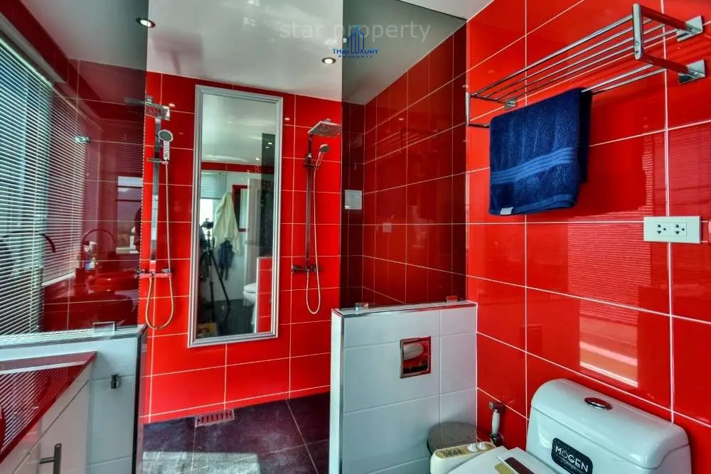 Spacious 4-Bedroom Villa with Balcony Views in Hin Lek Fai, Hua Hin