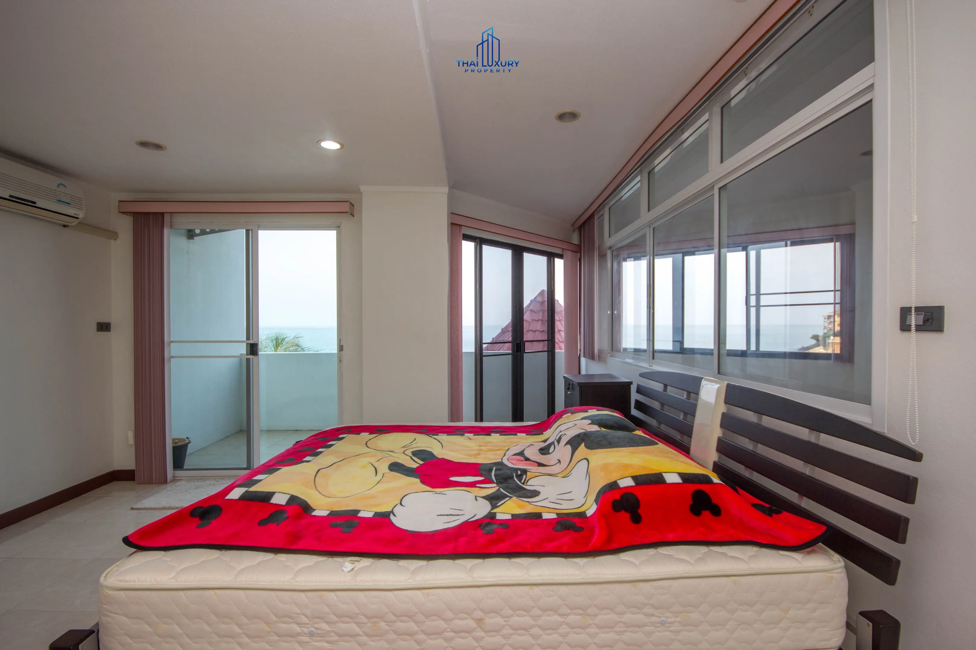 Bright 2-Bed Condo with Partial Sea View in Nong Kae, Hua Hin