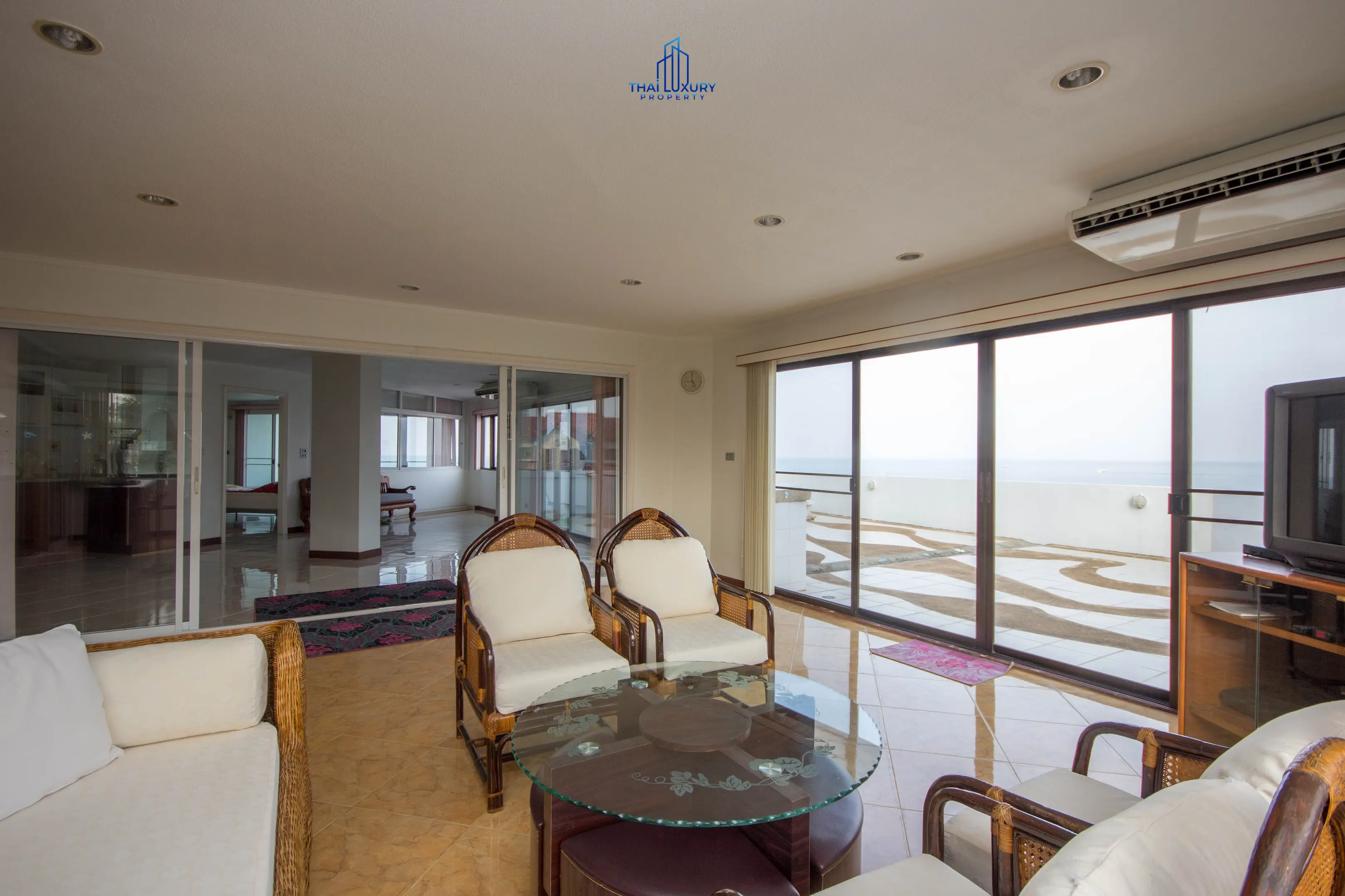 Bright 2-Bed Condo with Partial Sea View in Nong Kae, Hua Hin