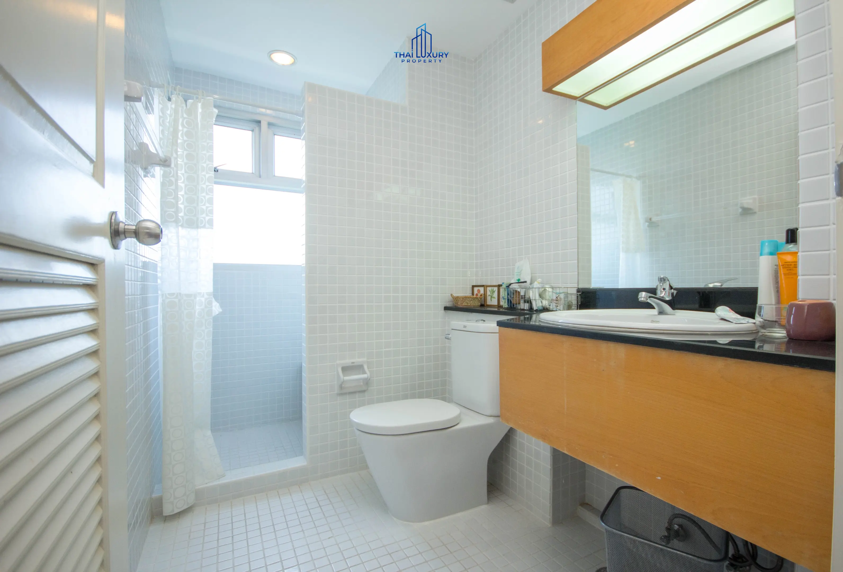 คอนโดกว้างขวาง 3 ห้องนอน 3 ห้องน้ำ พร้อมวิวระเบียง ในหนองแก หัวหิน