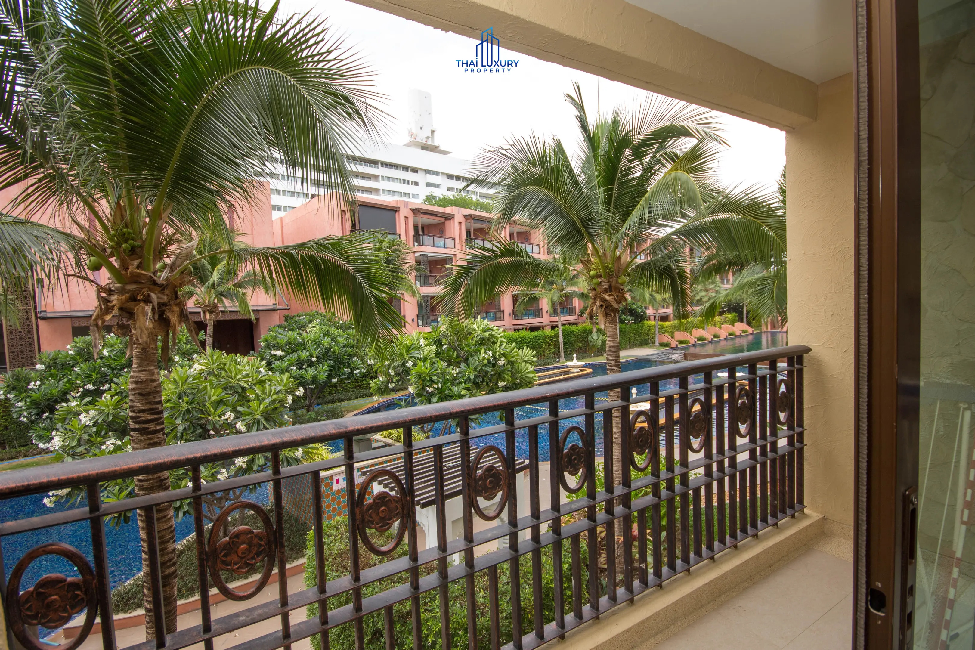 4 Bedroom condo at Marrakesh for Sale