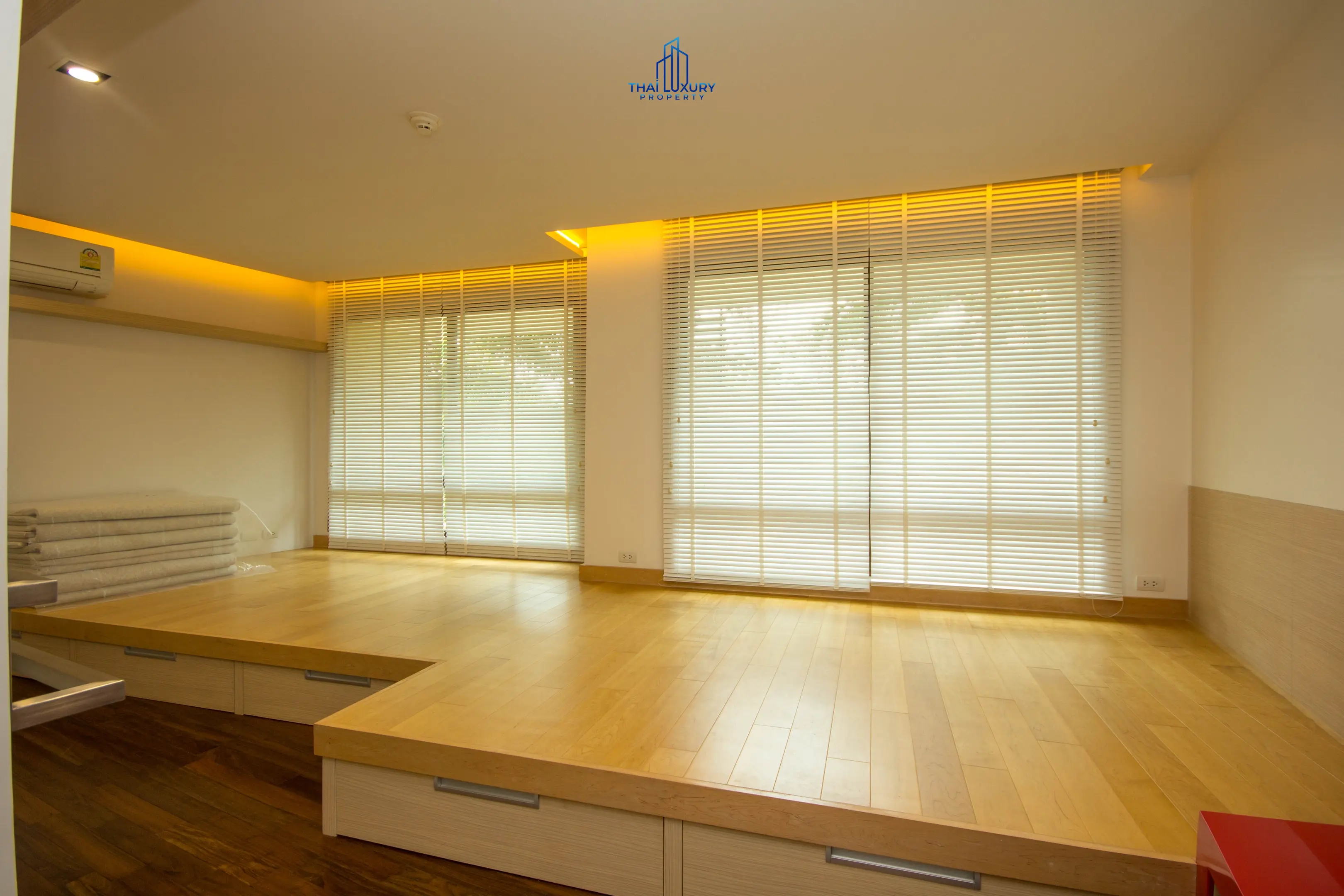 4 Bedroom condo at Marrakesh for Sale