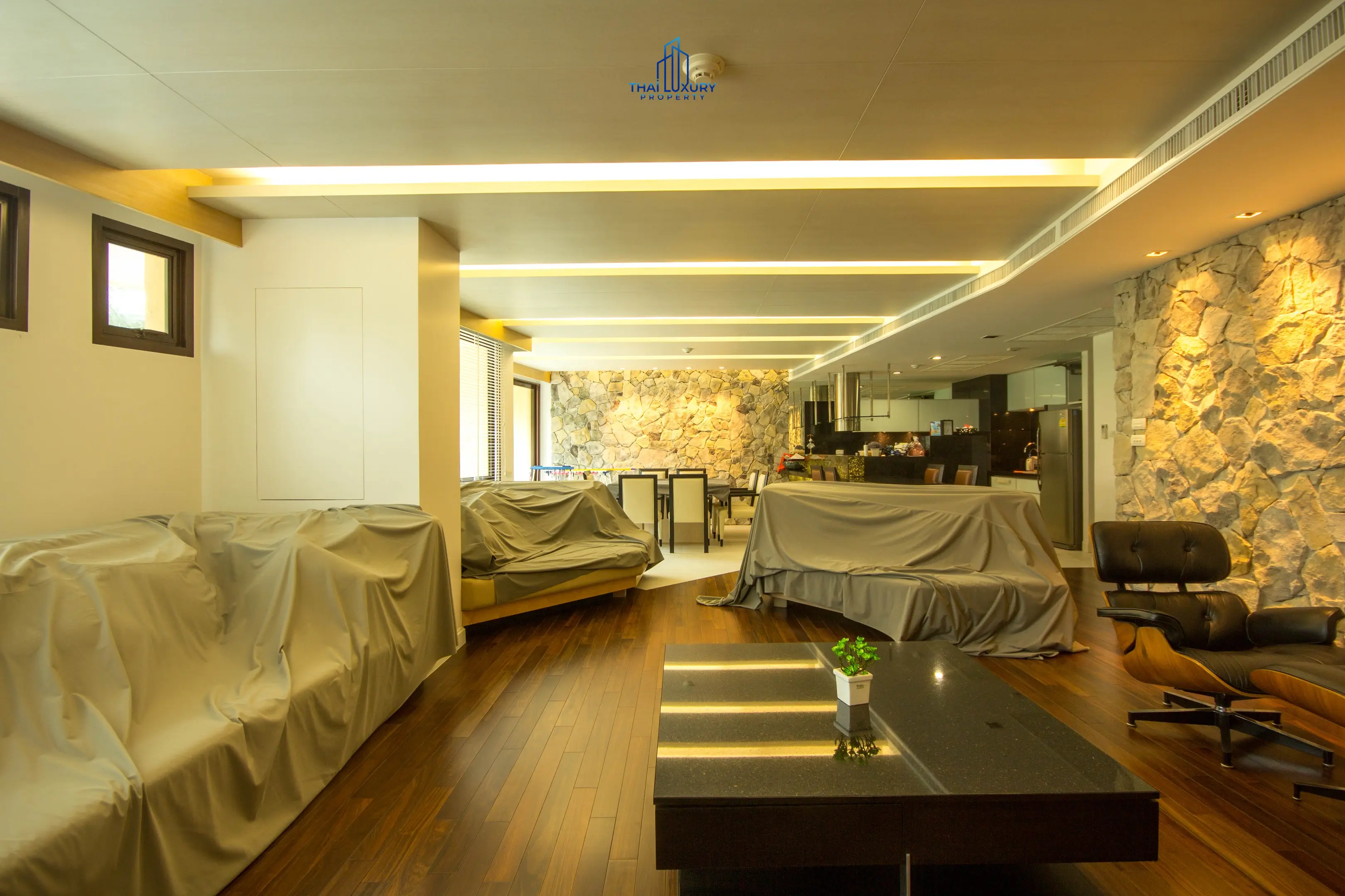 4 Bedroom condo at Marrakesh for Sale