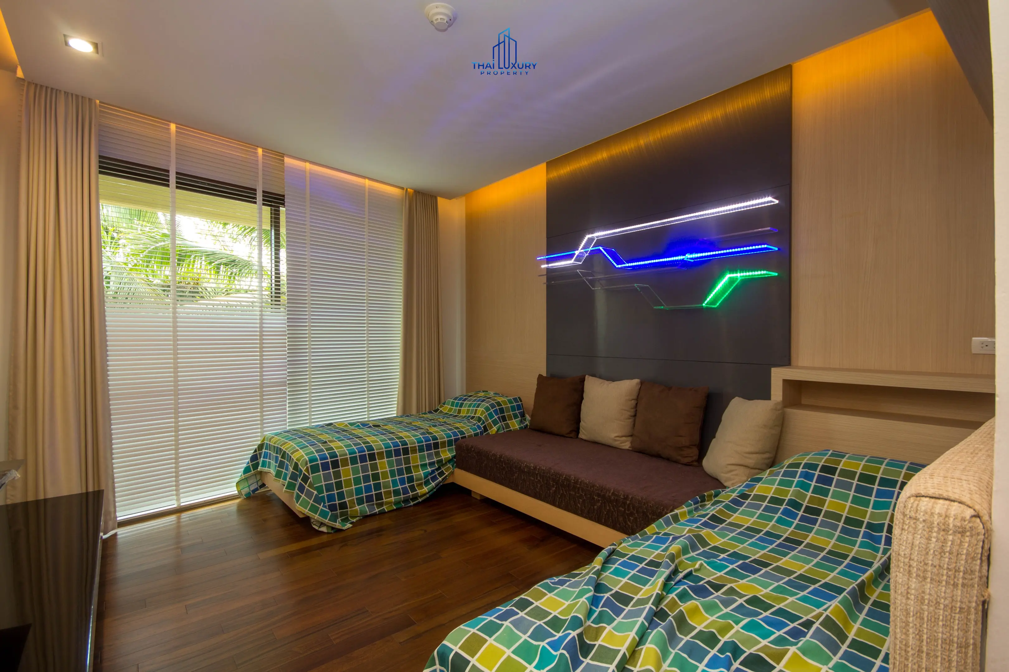 4 Bedroom condo at Marrakesh for Sale