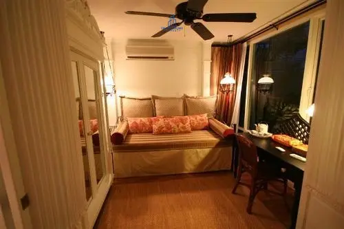 คอนโด 3 ห้องนอนกว้างขวางในหัวหิน พร้อมบรรยากาศริมสระน้ำที่ผ่อนคลาย