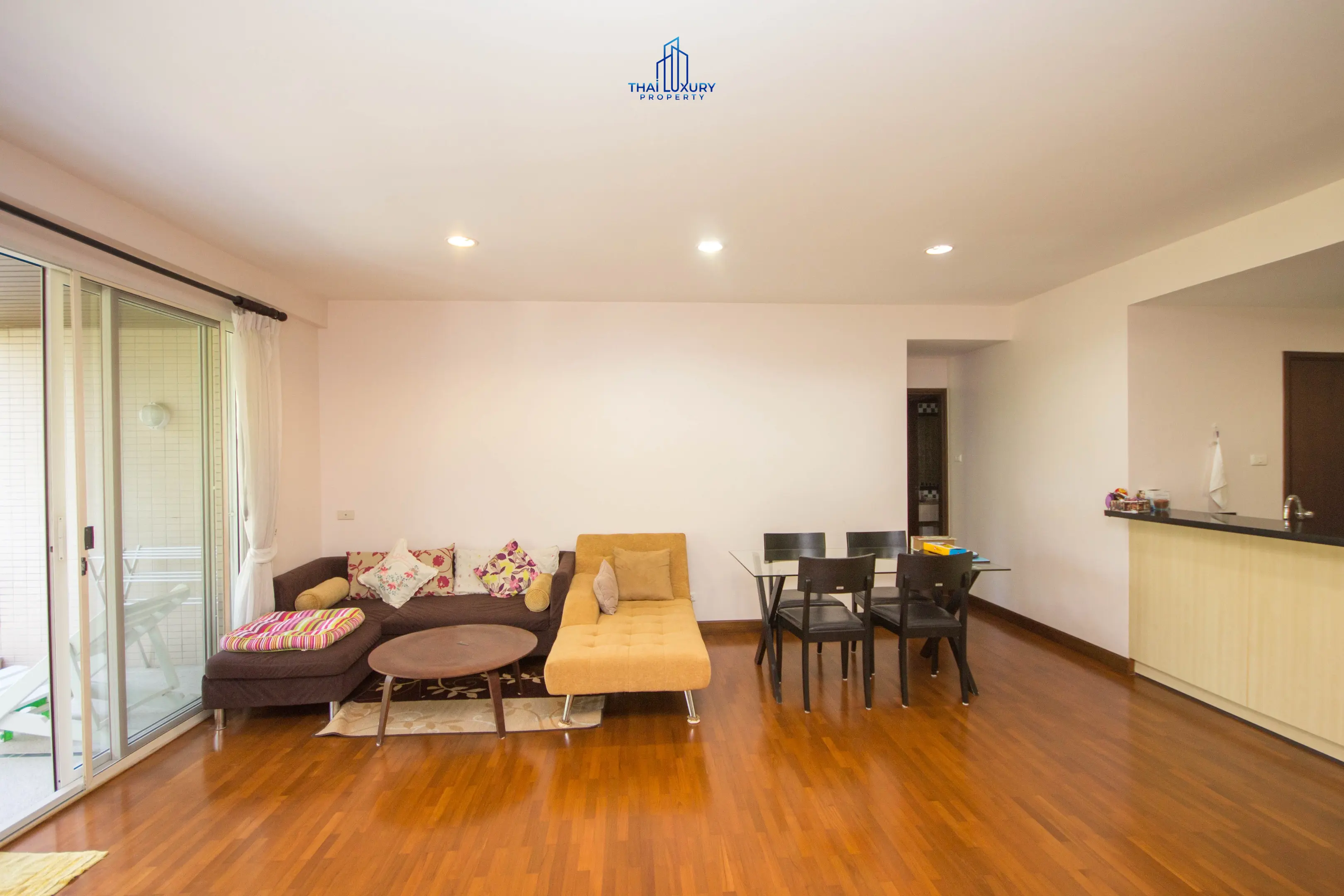Beautiful Condominium in Sansaran for Sale
