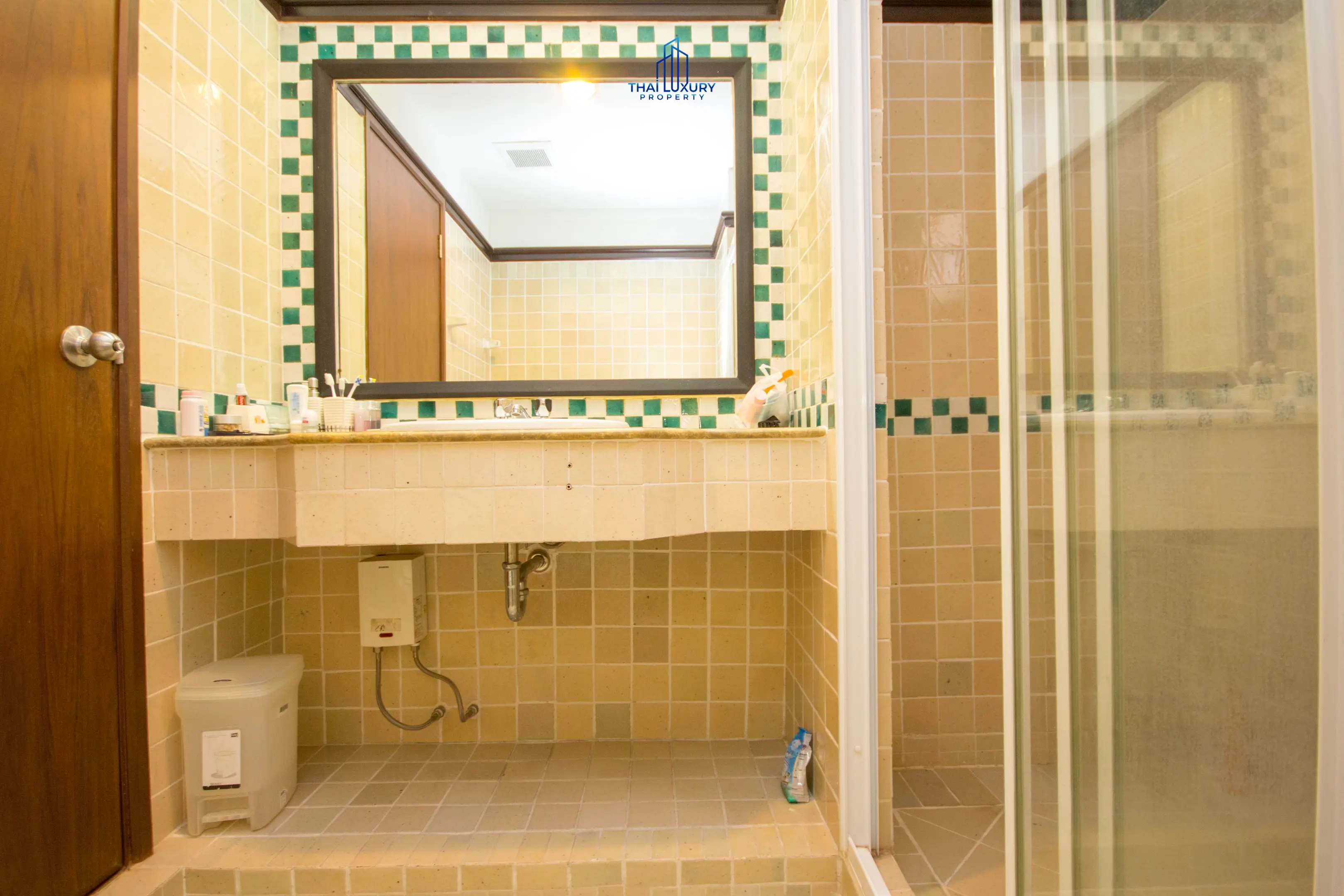 Beautiful Condominium in Sansaran for Sale