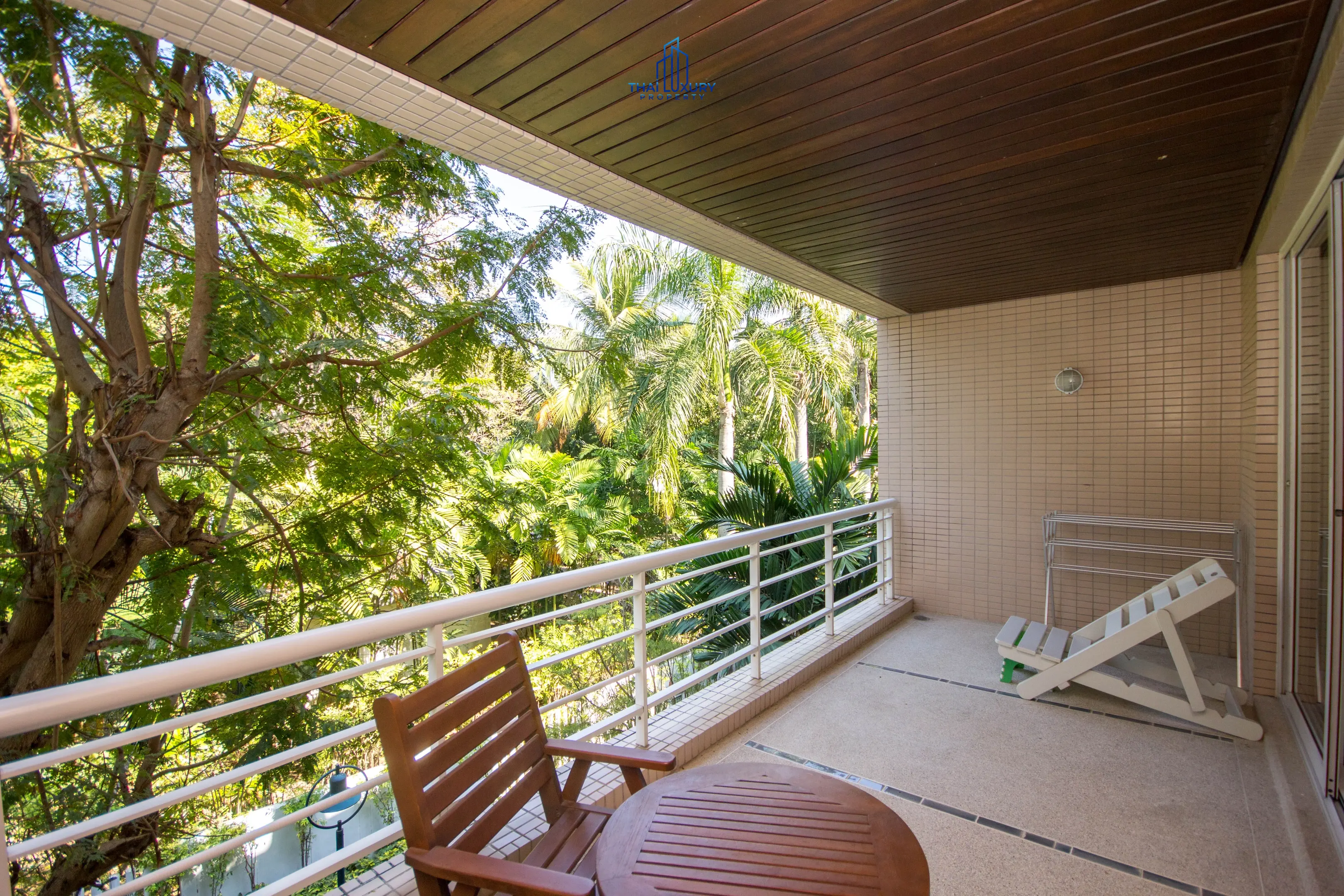 Beautiful Condominium in Sansaran for Sale