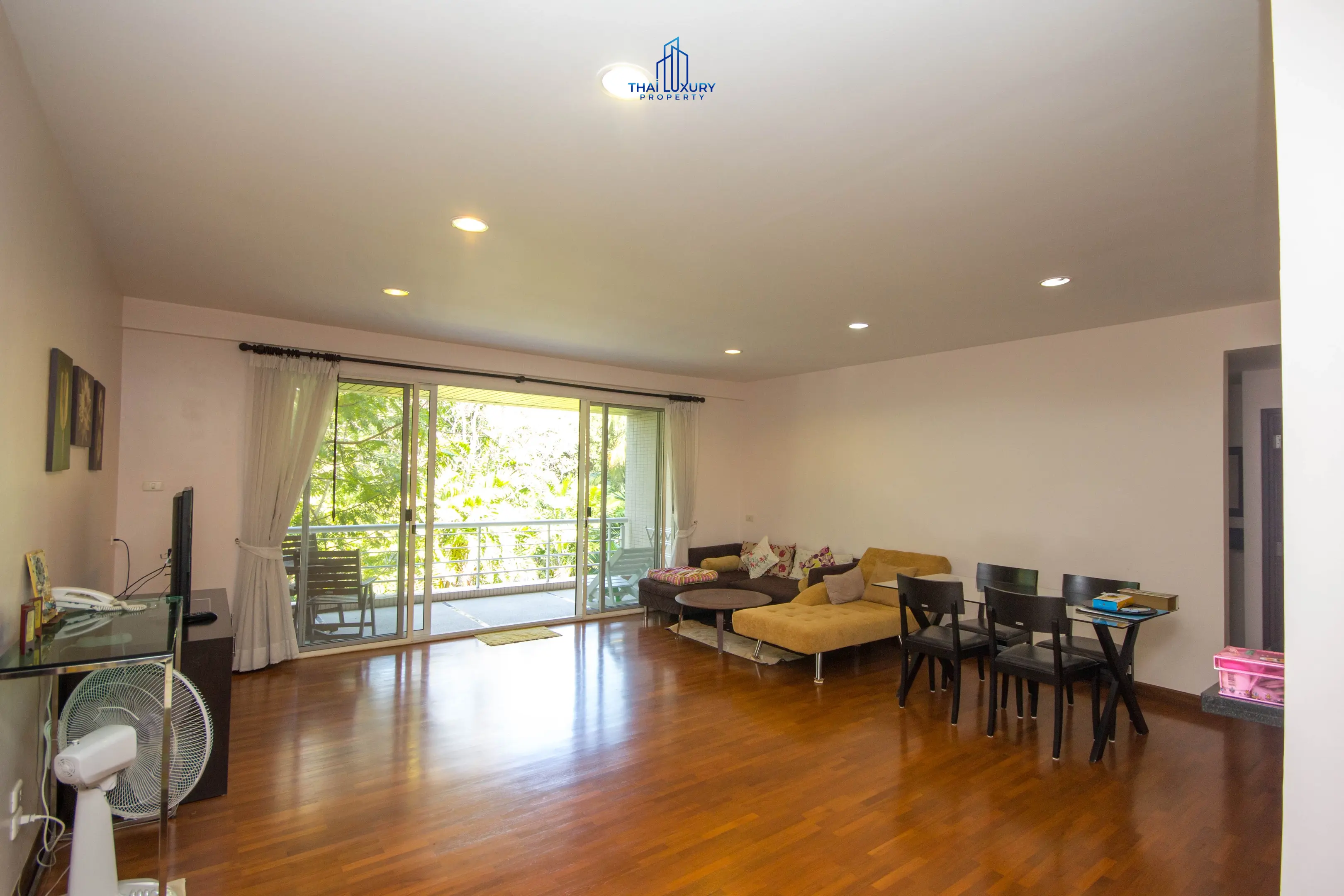 Beautiful Condominium in Sansaran for Sale