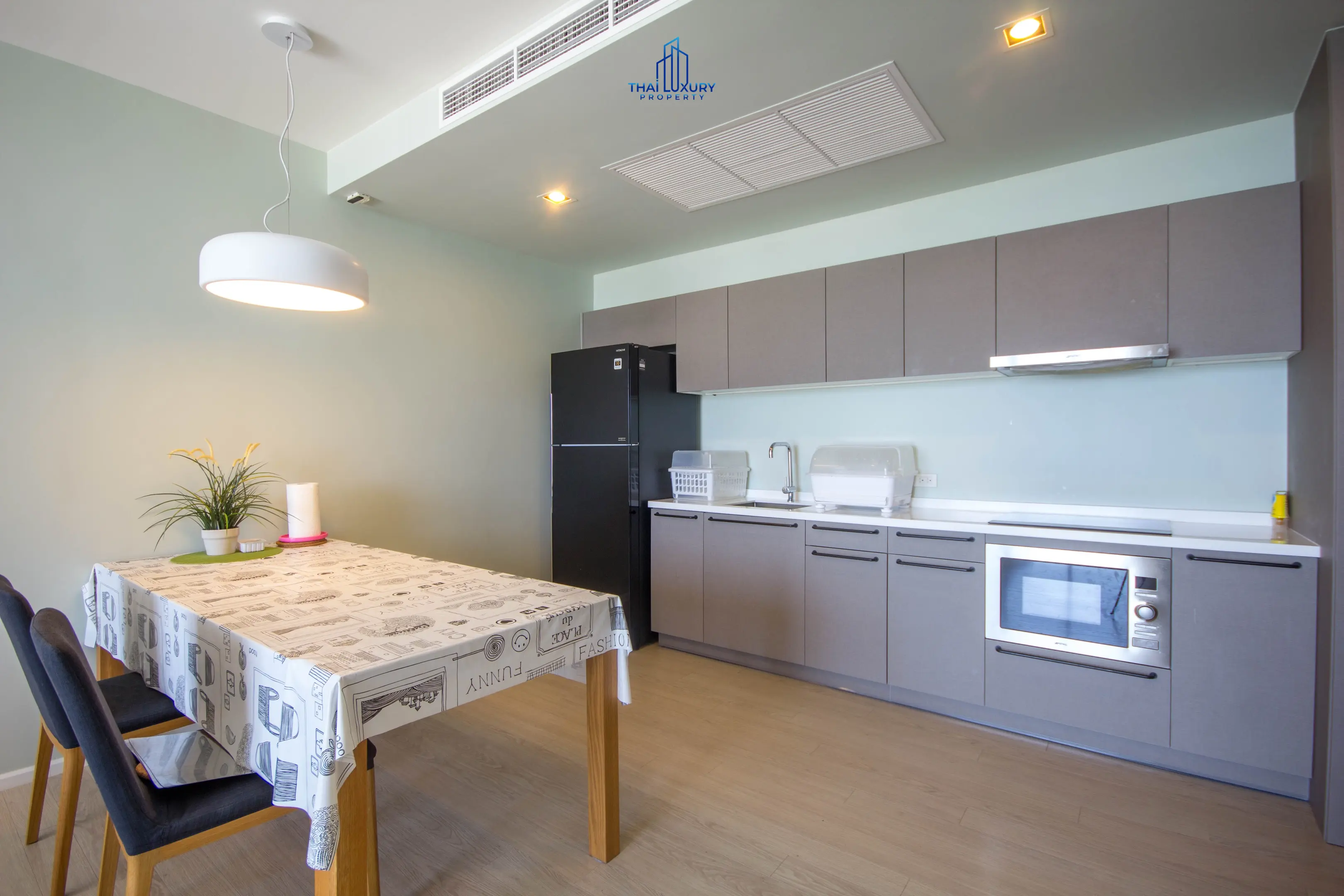 คอนโดพักอาศัย 2 ห้องนอน 2 ห้องน้ำ พร้อมวิวระเบียง ในหนองแก หัวหิน