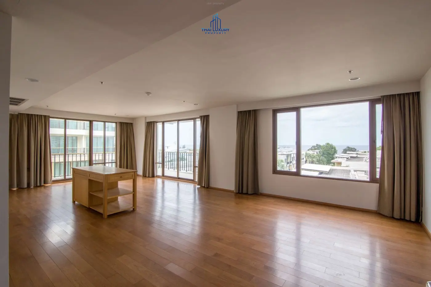 Sea View 3 Bedroom Unit for sale