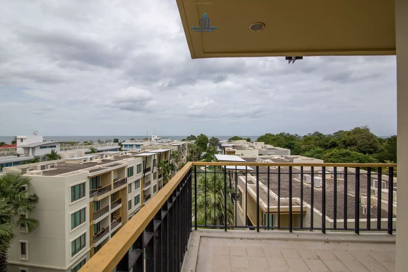 Sea View 3 Bedroom Unit for sale