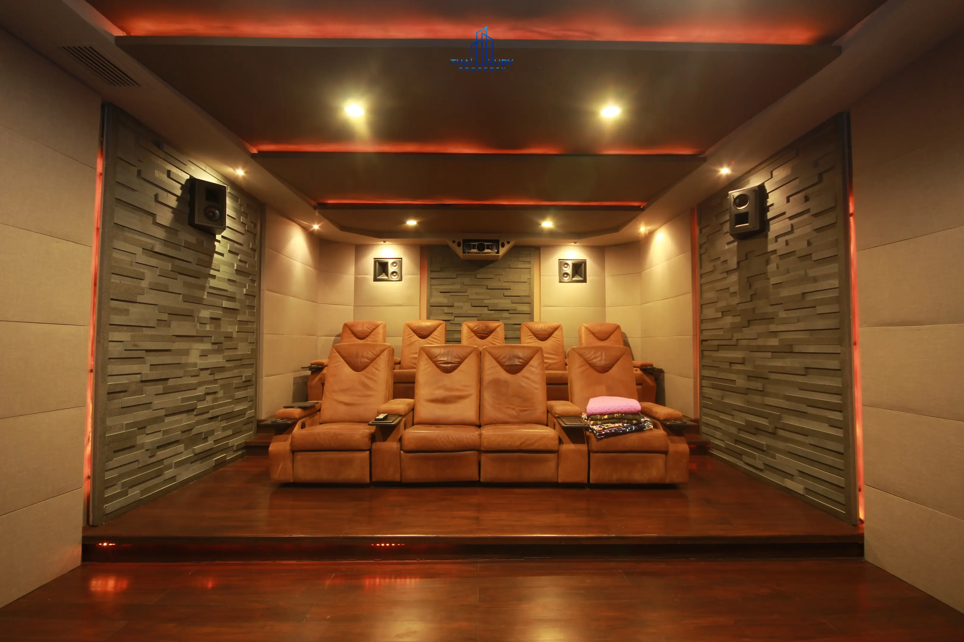 Spacious 9-Bedroom Modern Home with Pool and Garden in Cha-Am