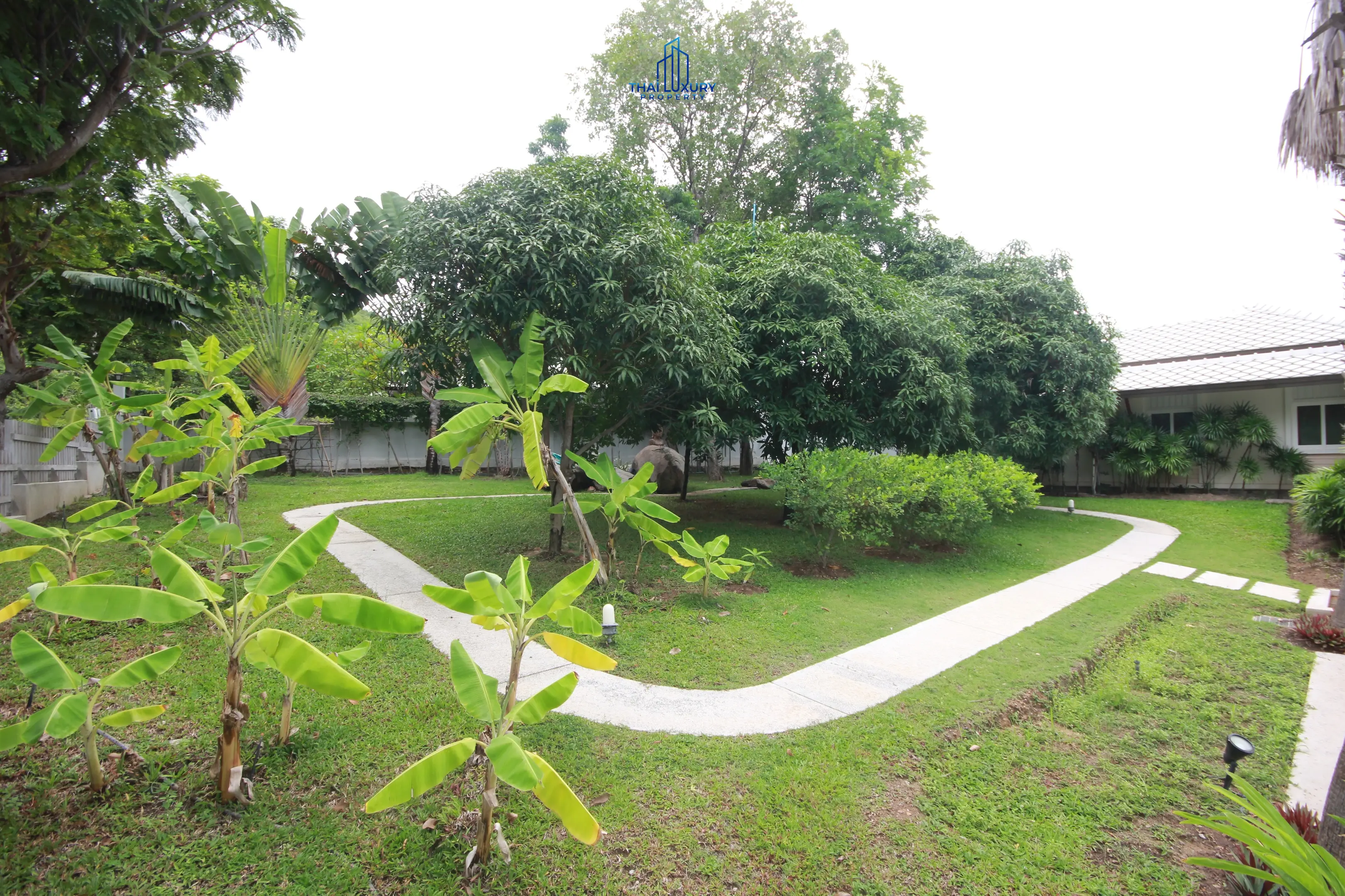 Spacious 9-Bedroom Modern Home with Pool and Garden in Cha-Am