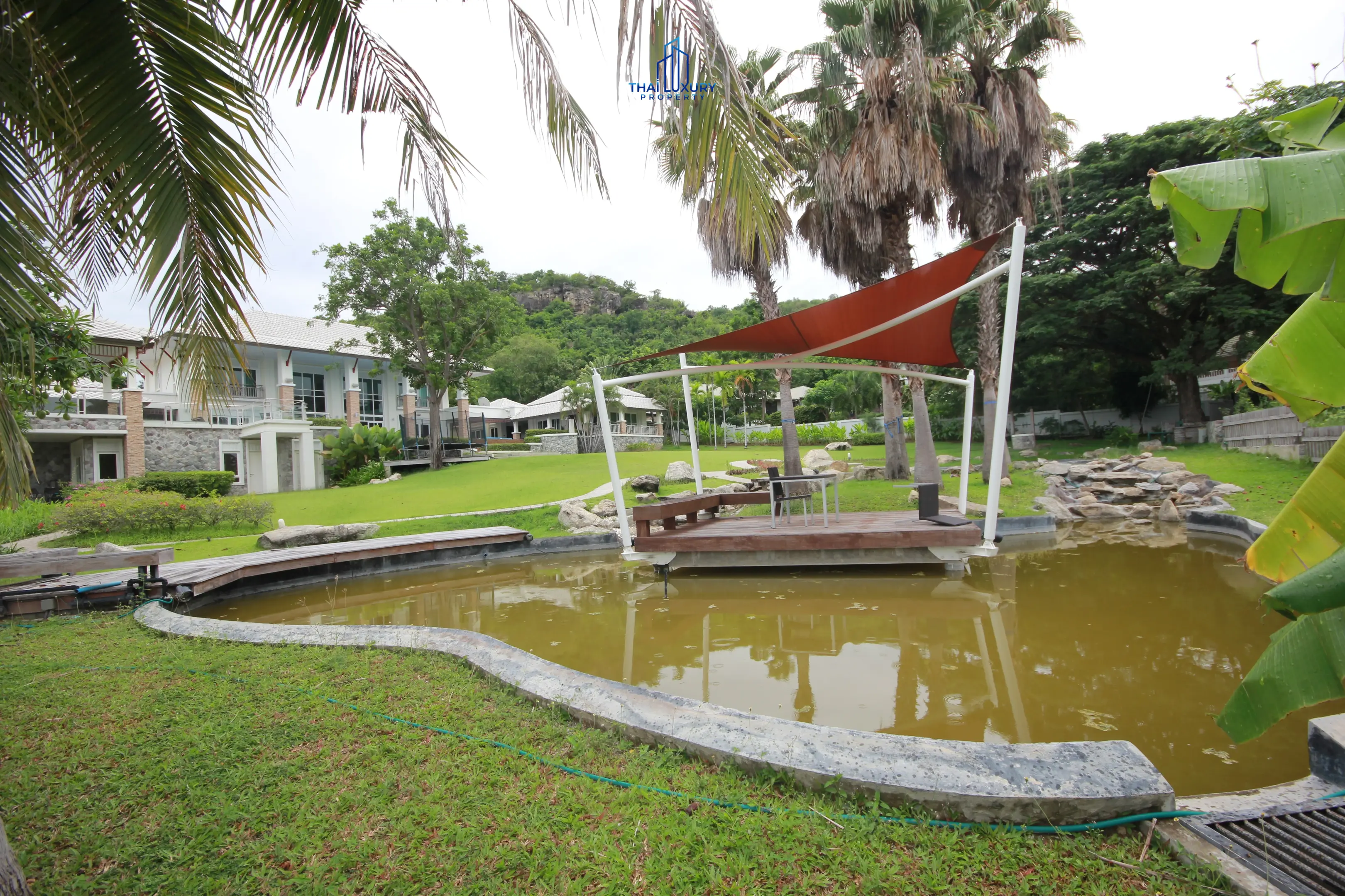 Spacious 9-Bedroom Modern Home with Pool and Garden in Cha-Am