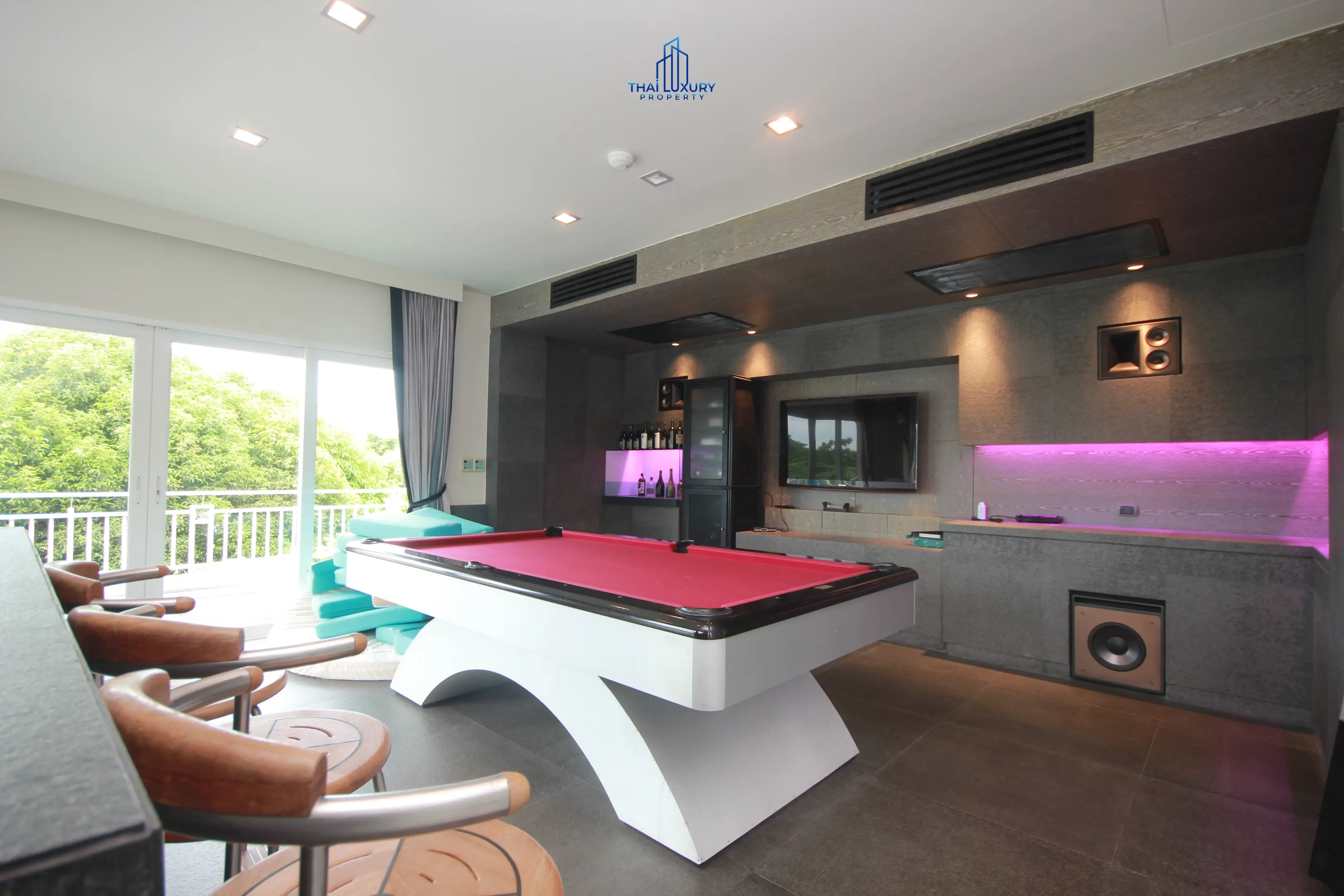 Spacious 9-Bedroom Modern Home with Pool and Garden in Cha-Am