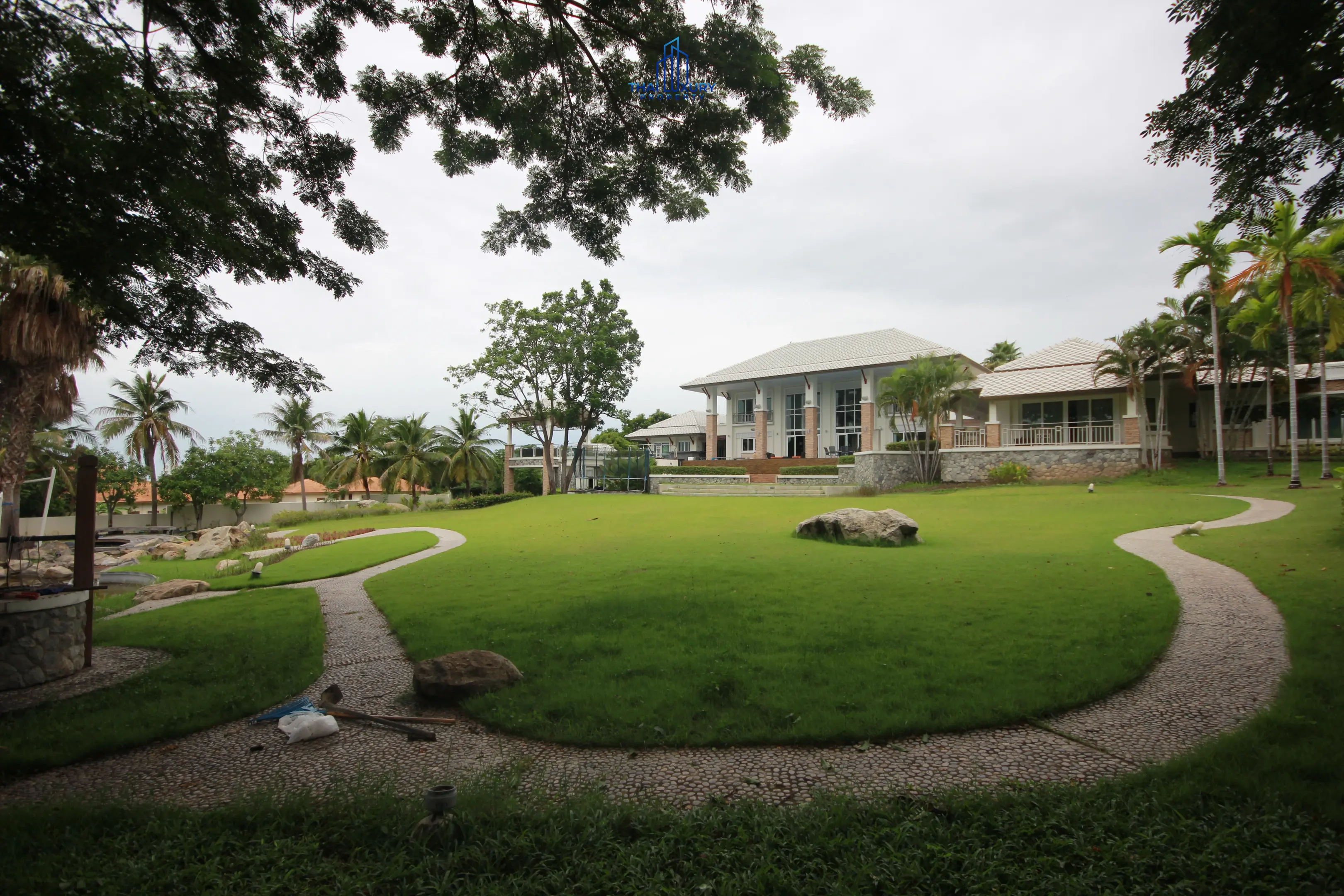 Spacious 9-Bedroom Modern Home with Pool and Garden in Cha-Am